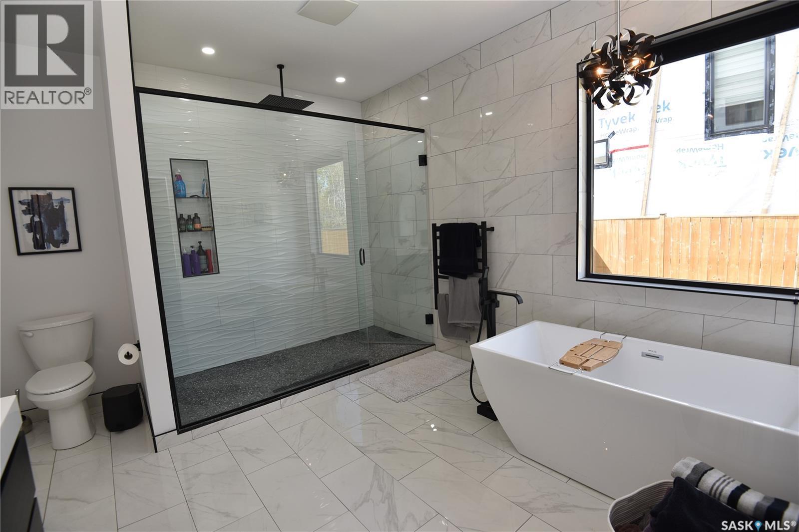 302 Coventry Crescent, Nipawin, SK - Indoor Photo Showing Bathroom