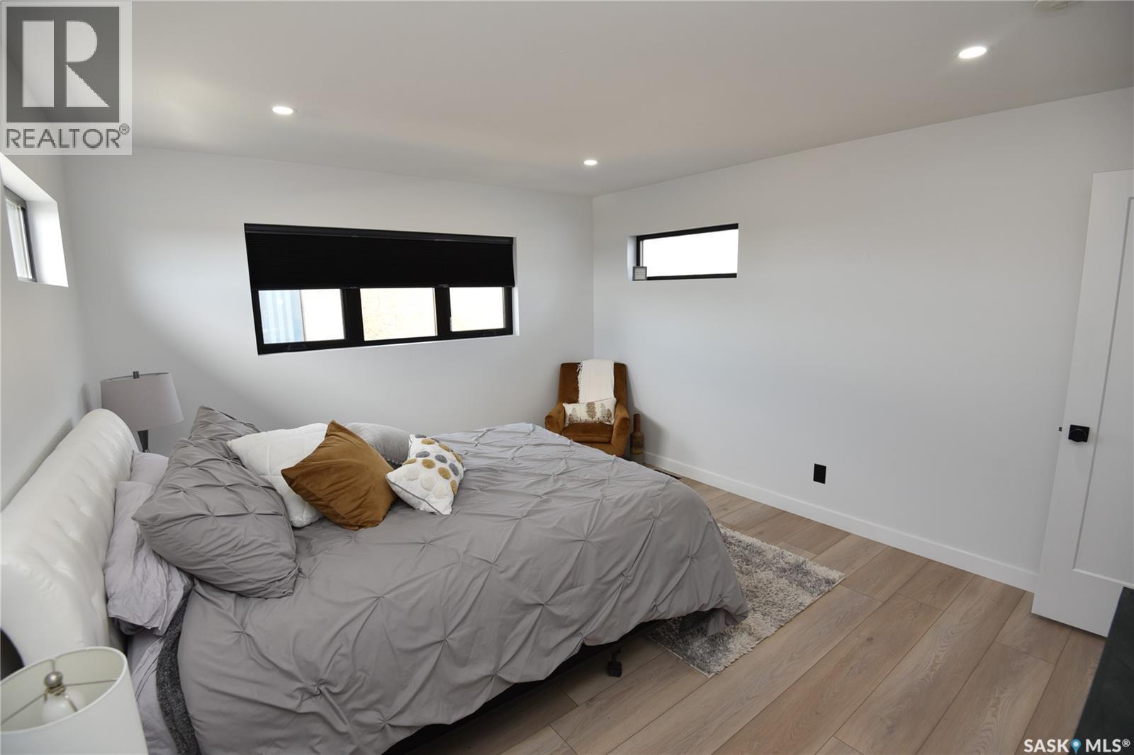 302 Coventry Crescent, Nipawin, SK - Indoor Photo Showing Bedroom