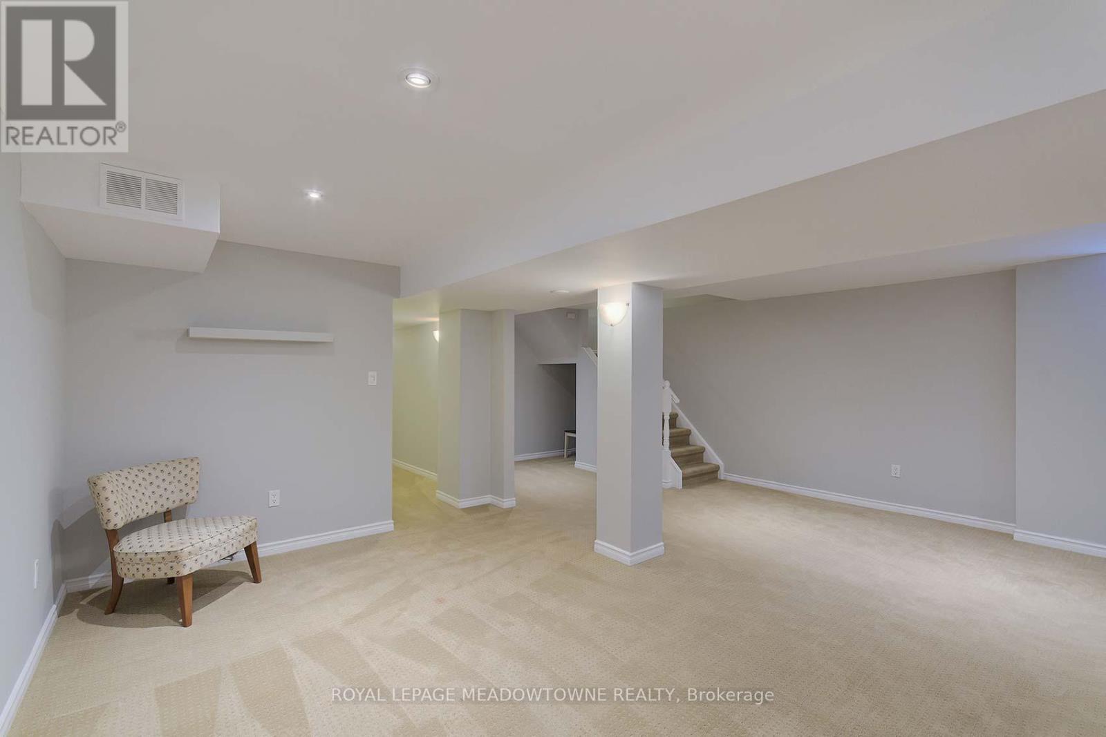 2374 Hargood Place, Mississauga, ON - Indoor