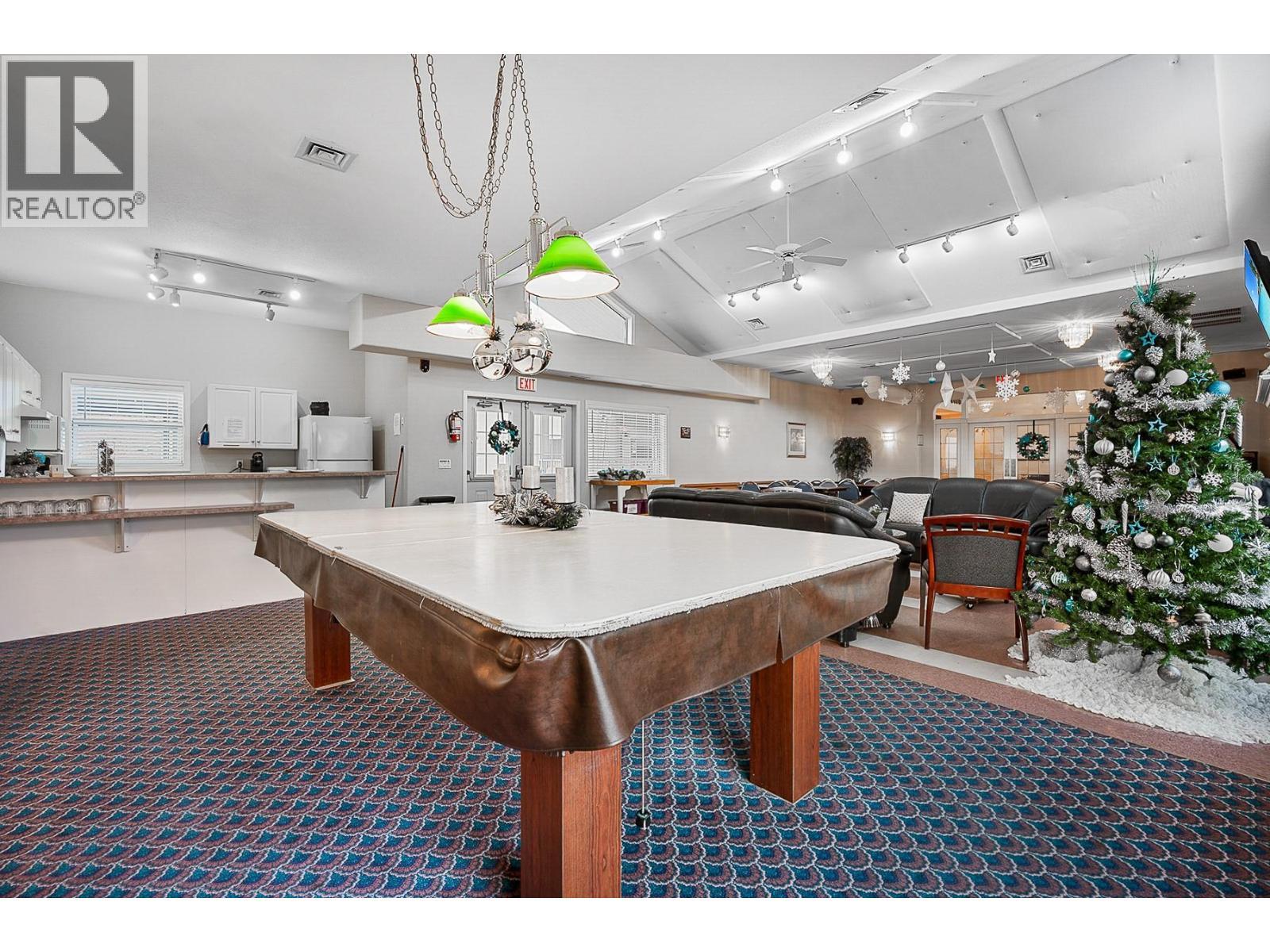 609 Truswell Road Unit# 105, Kelowna, BC - Indoor Photo Showing Other Room