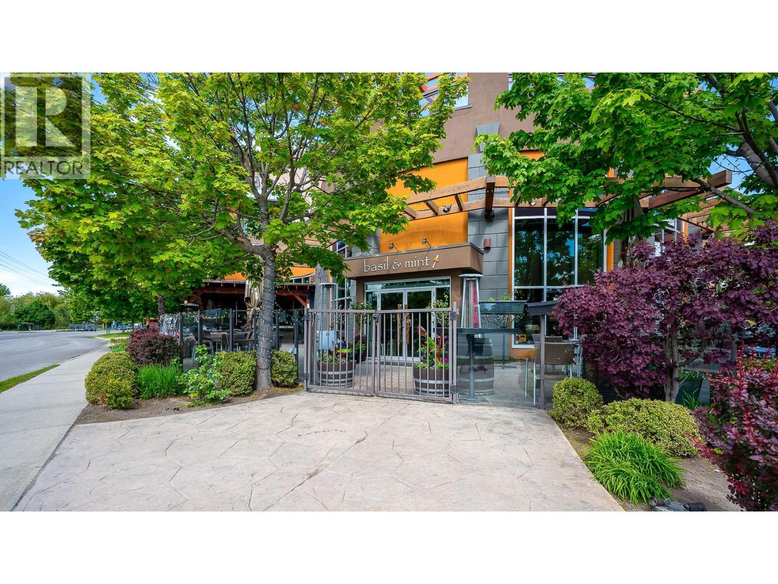 609 Truswell Road Unit# 105, Kelowna, BC - Outdoor