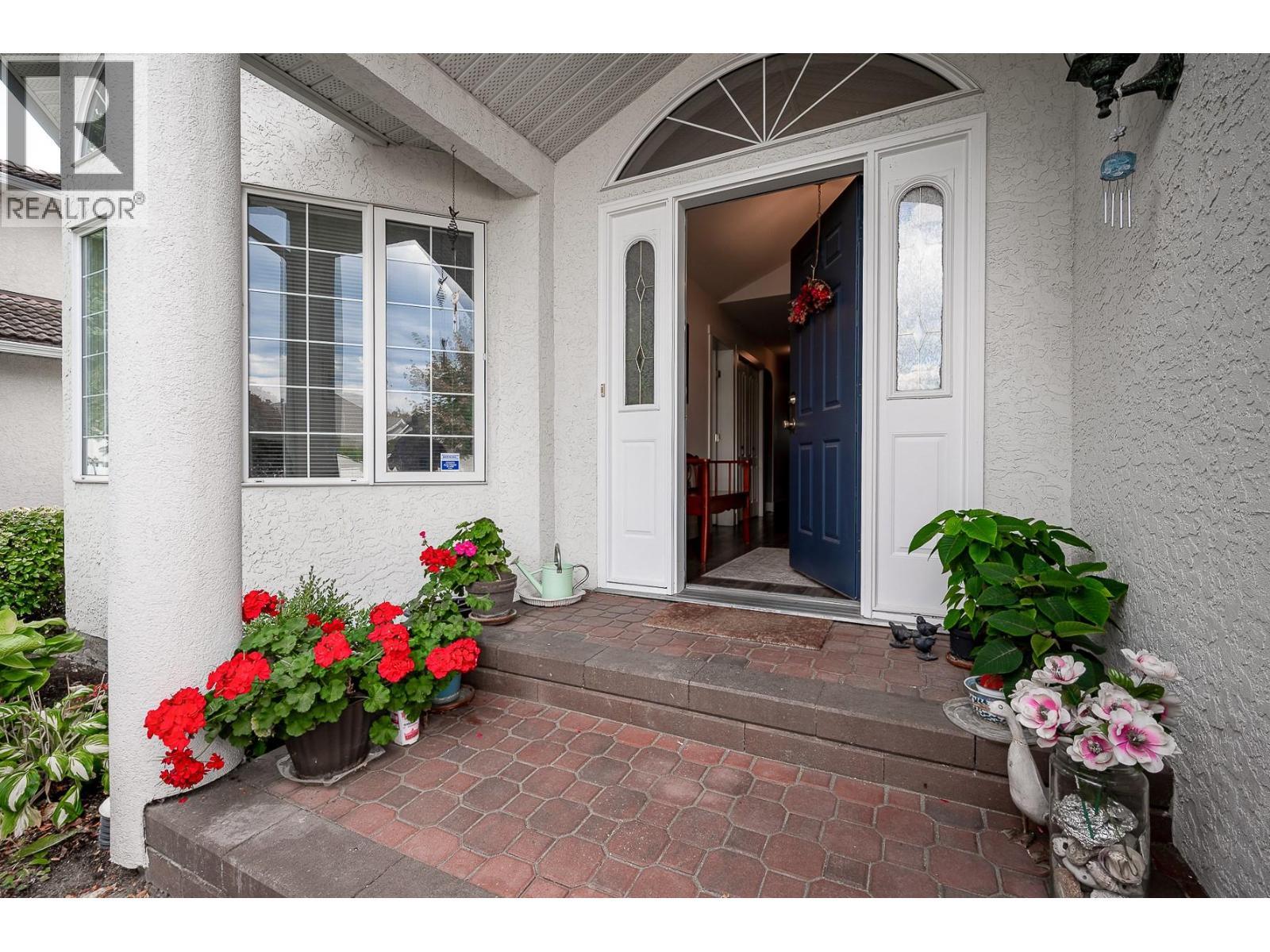 609 Truswell Road Unit# 105, Kelowna, BC - Outdoor