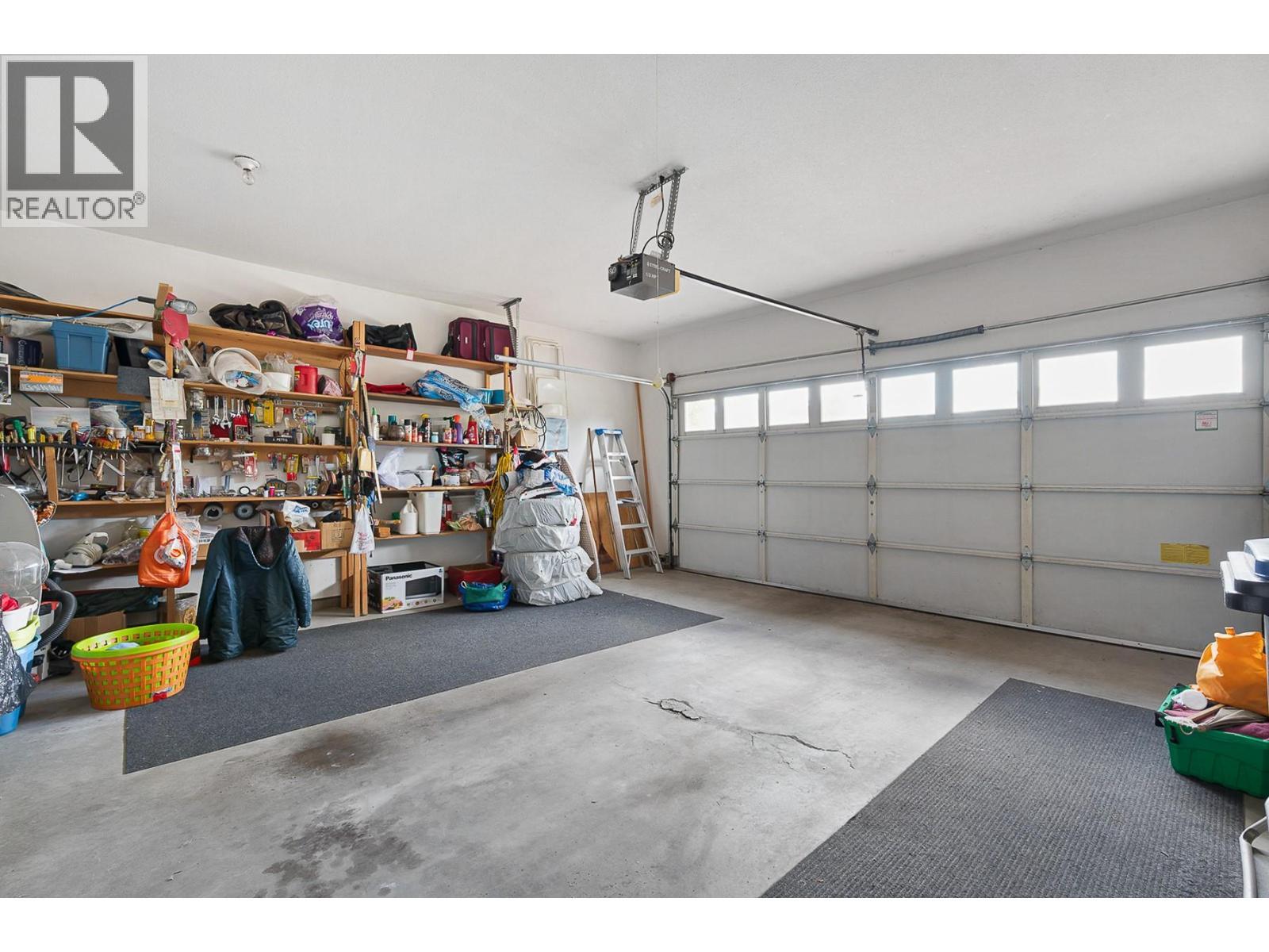 609 Truswell Road Unit# 105, Kelowna, BC - Indoor Photo Showing Garage