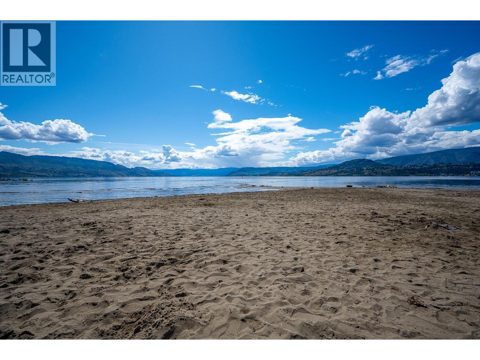 Short walk - 609 Truswell Road Unit# 105, Kelowna, BC - Outdoor With Body Of Water With View