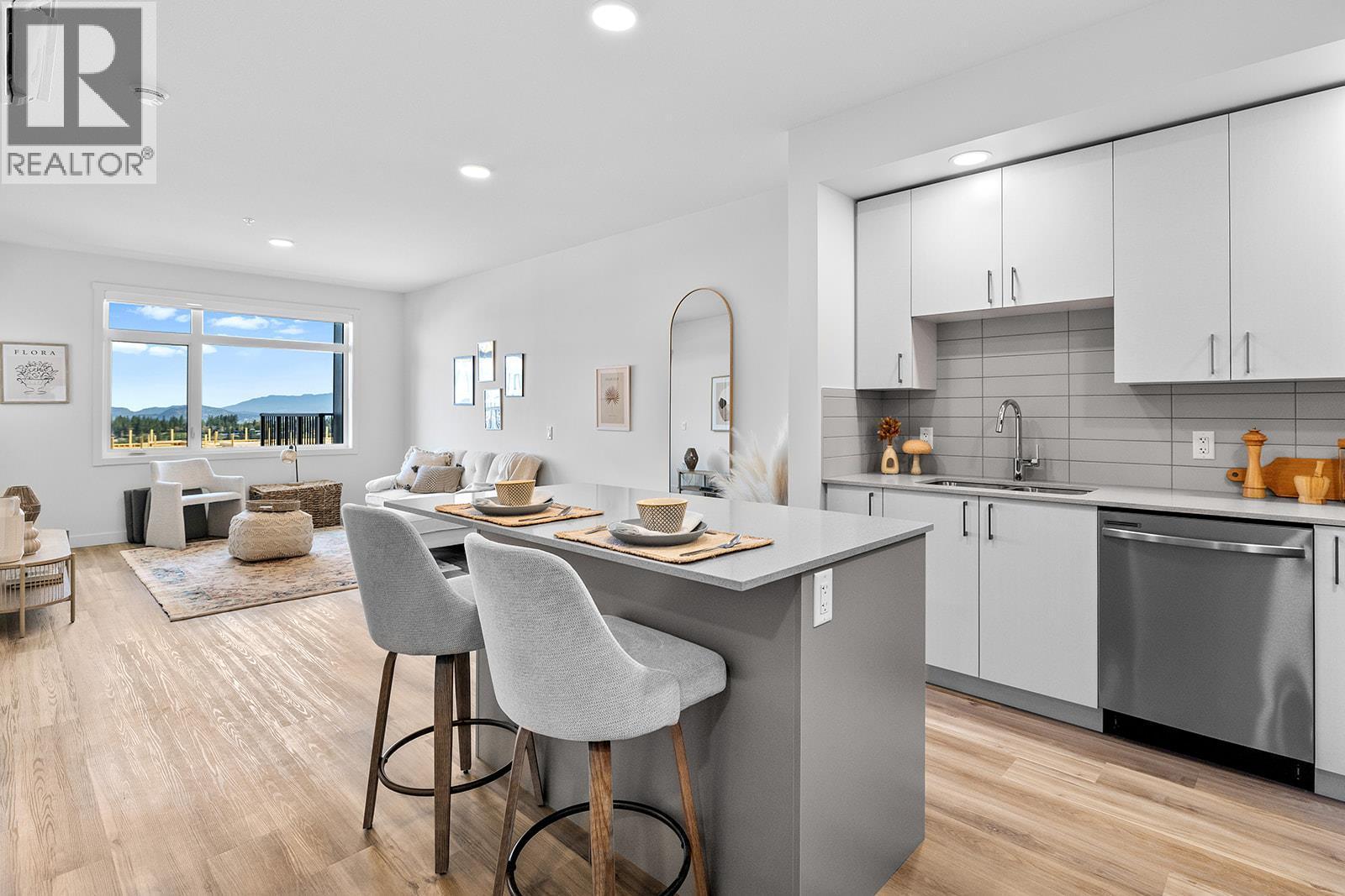 Photos are of a similar home; some features may vary - 1057 Frost Road Unit# 303, Kelowna, BC - Indoor