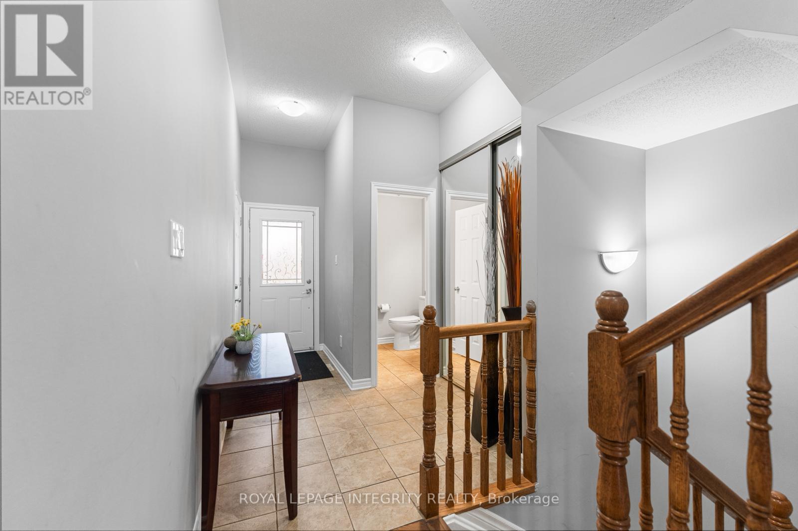 410 Goldenbrook Way, Ottawa, ON - Indoor Photo Showing Other Room