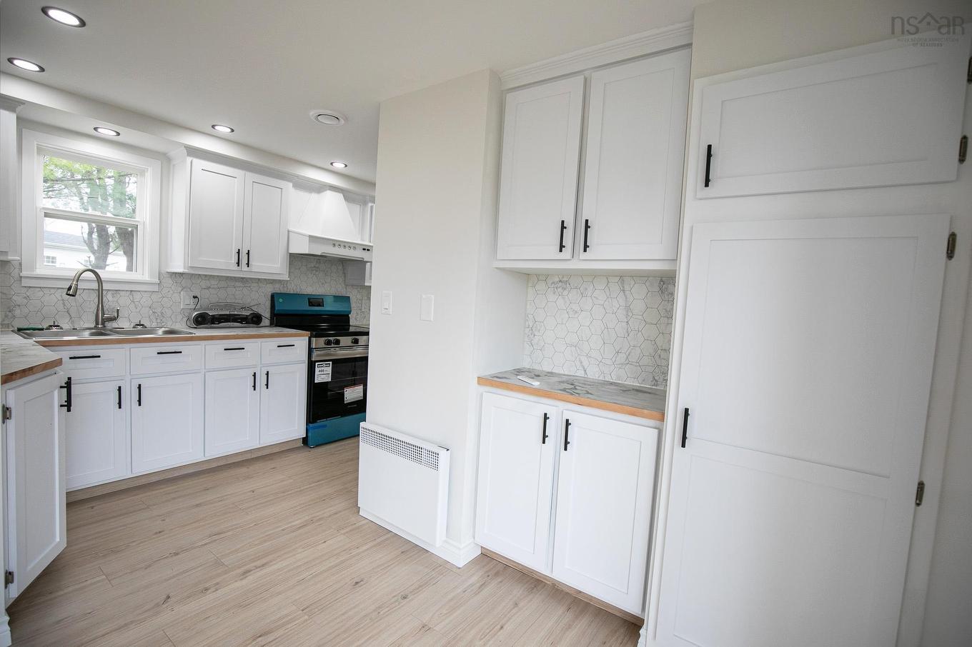 43 Lorne Crescent, Amherst, NS