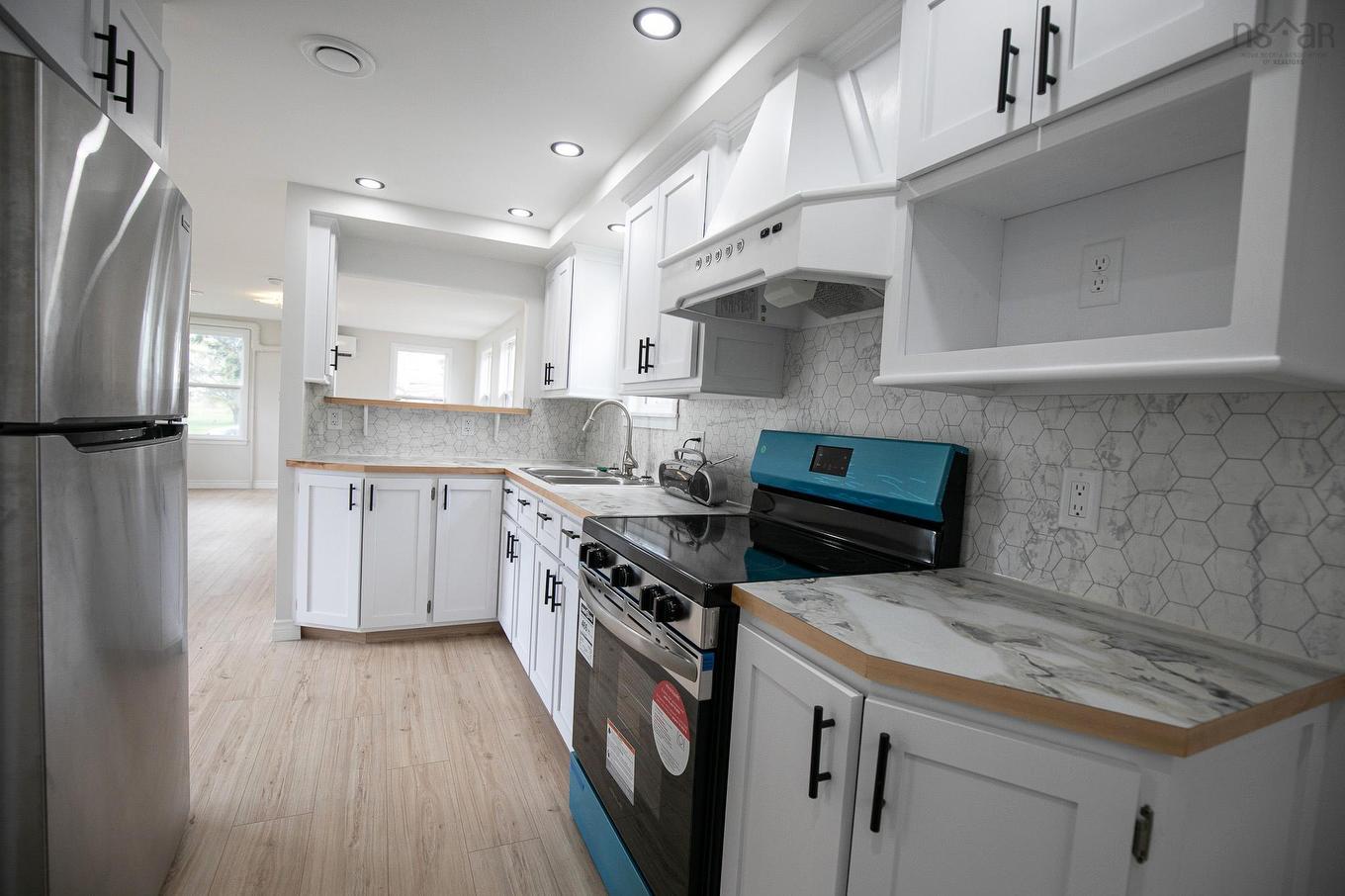 43 Lorne Crescent, Amherst, NS