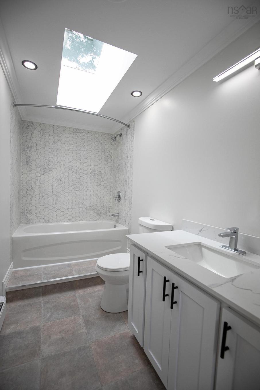 43 Lorne Crescent, Amherst, NS