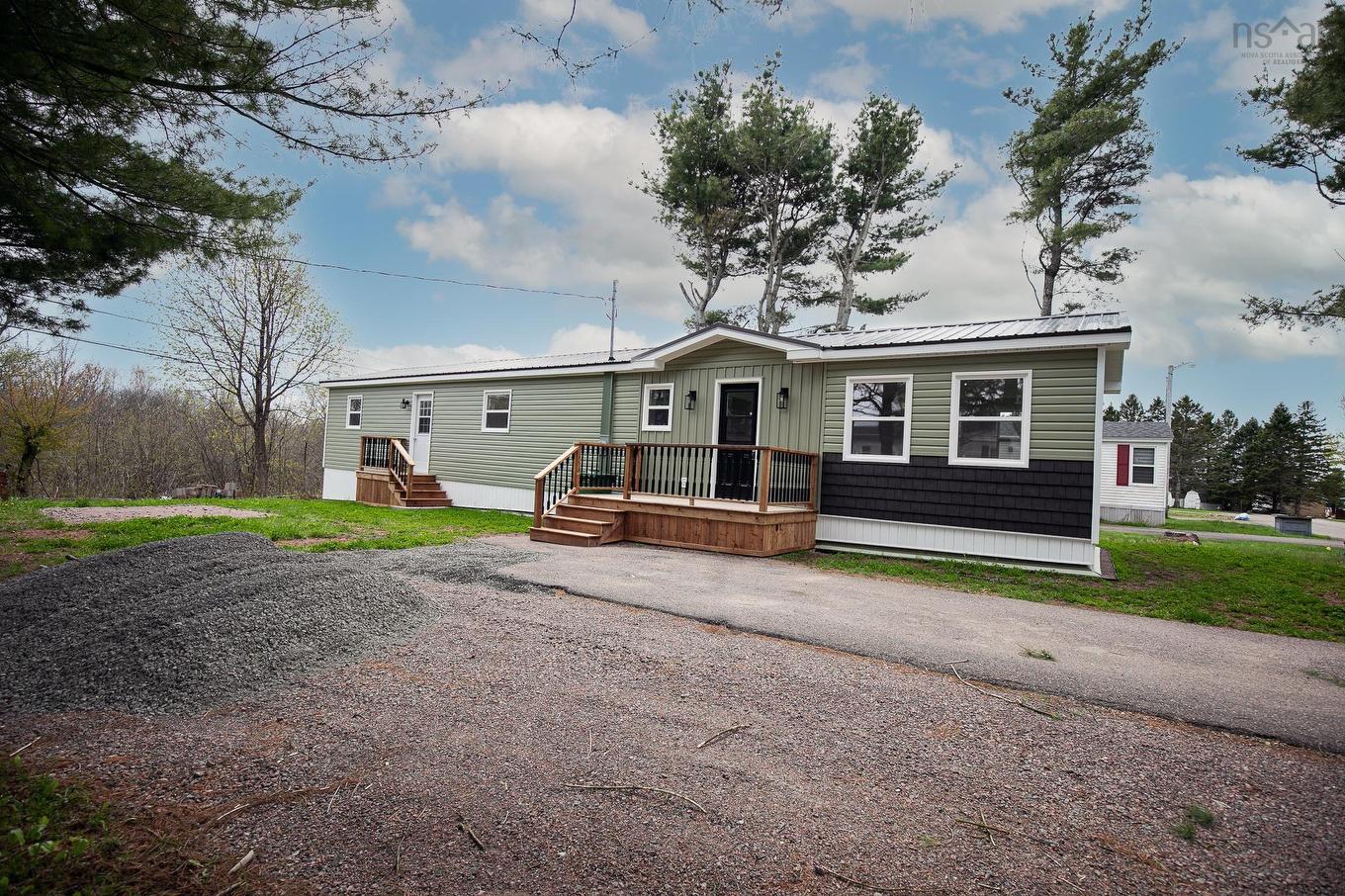 43 Lorne Crescent, Amherst, NS