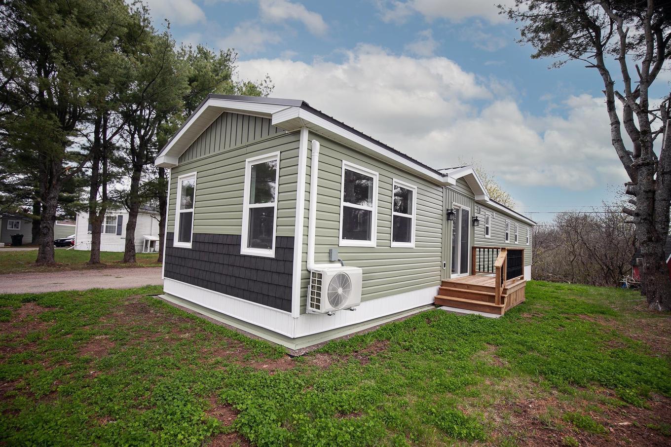 43 Lorne Crescent, Amherst, NS