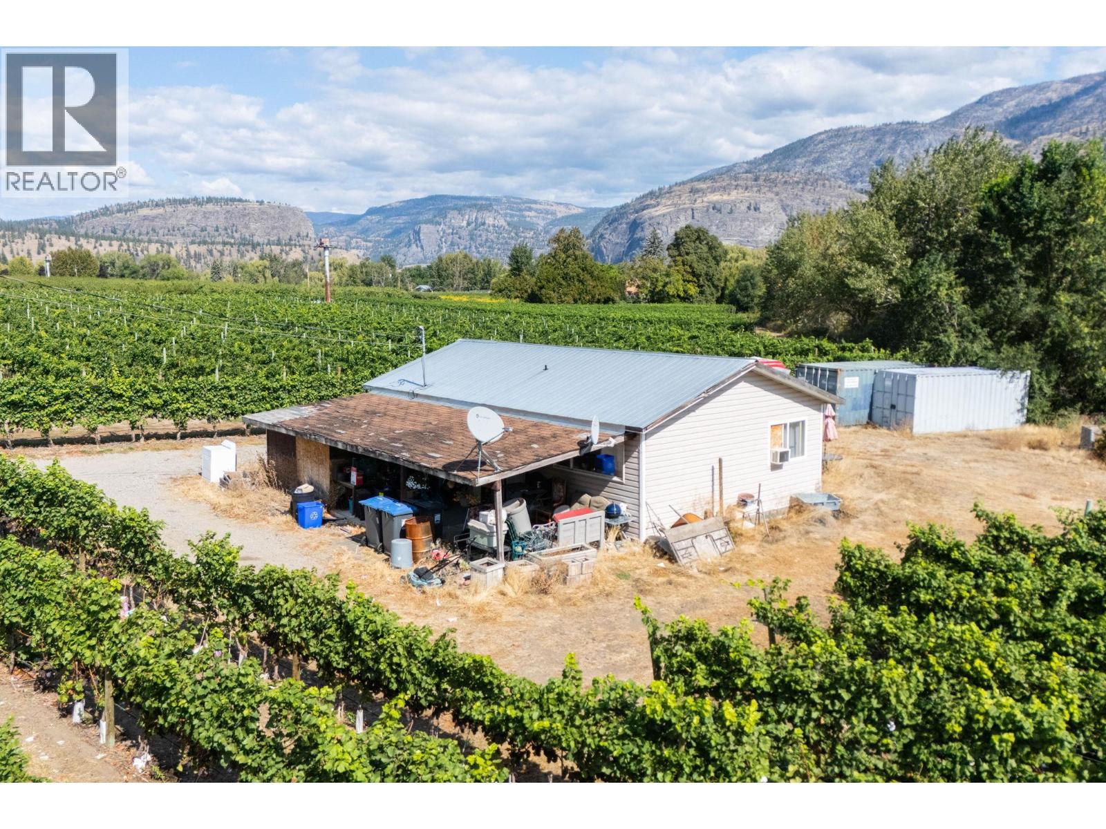 7337 Highway 97, Oliver, BC