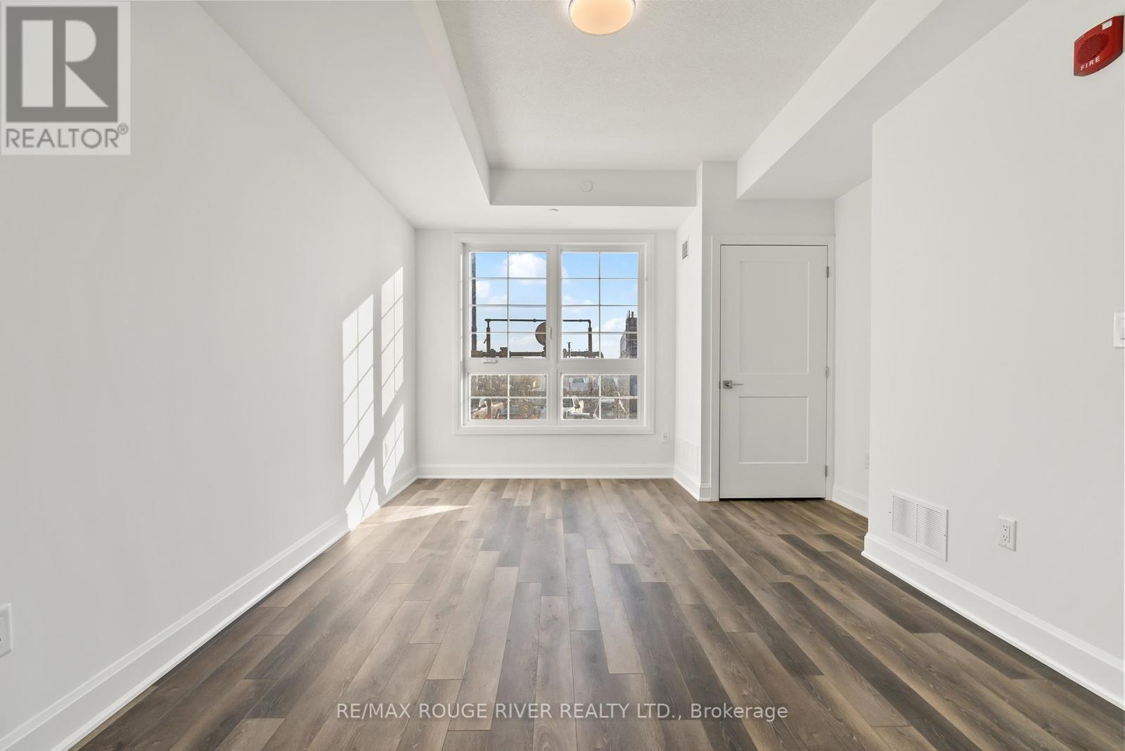 117 - 50 Lakebreeze Drive, Clarington (Newcastle), ON - Indoor Photo Showing Other Room