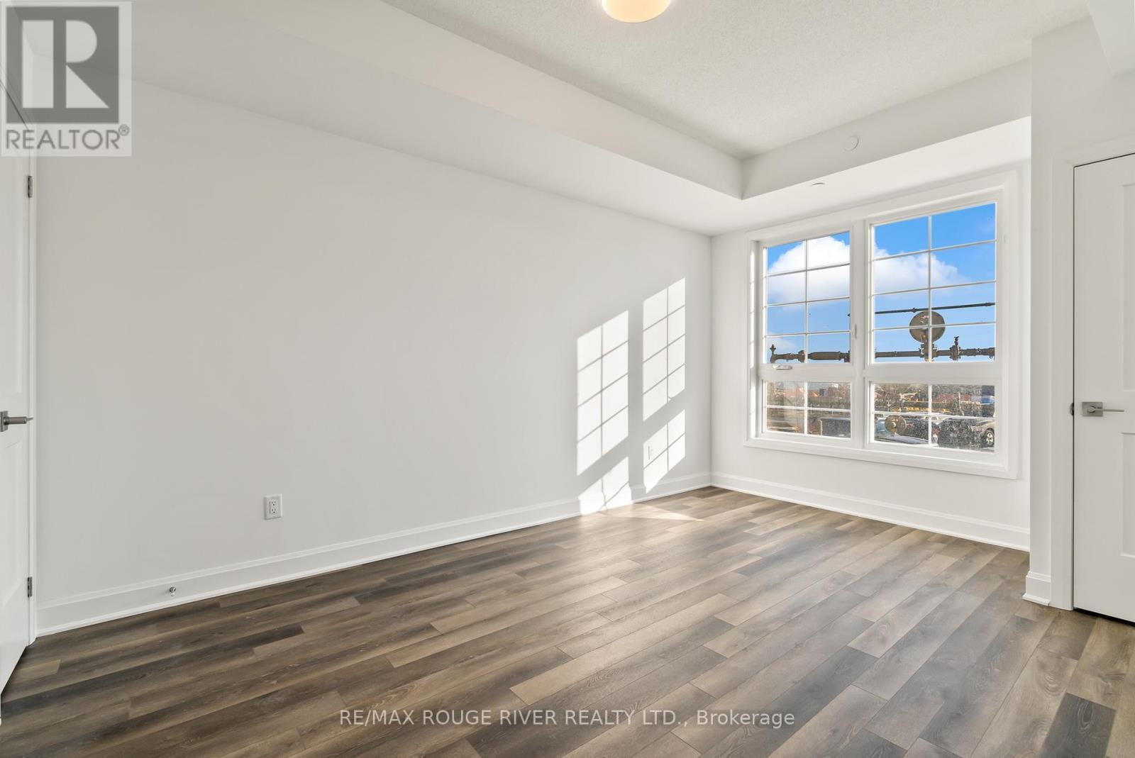 117 - 50 Lakebreeze Drive, Clarington (Newcastle), ON - Indoor Photo Showing Other Room