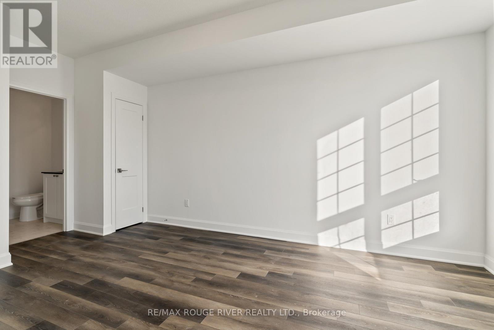 117 - 50 Lakebreeze Drive, Clarington (Newcastle), ON - Indoor Photo Showing Other Room