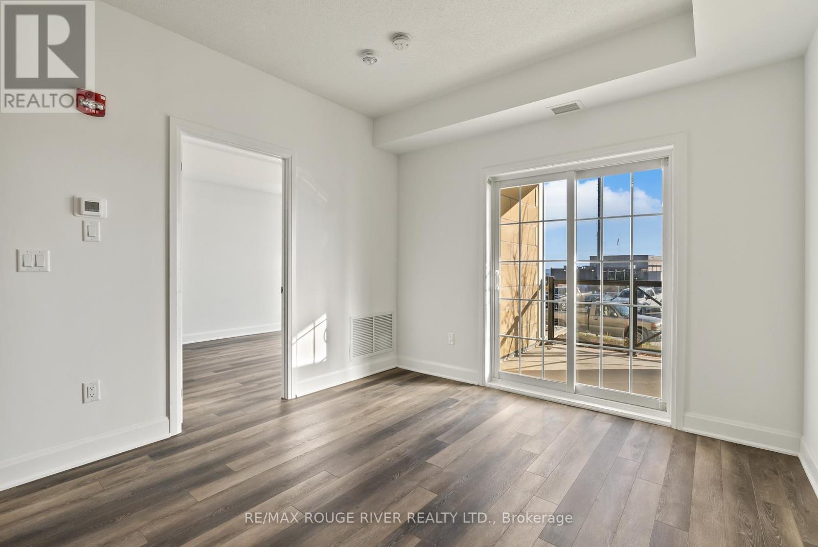 117 - 50 Lakebreeze Drive, Clarington (Newcastle), ON - Indoor Photo Showing Other Room