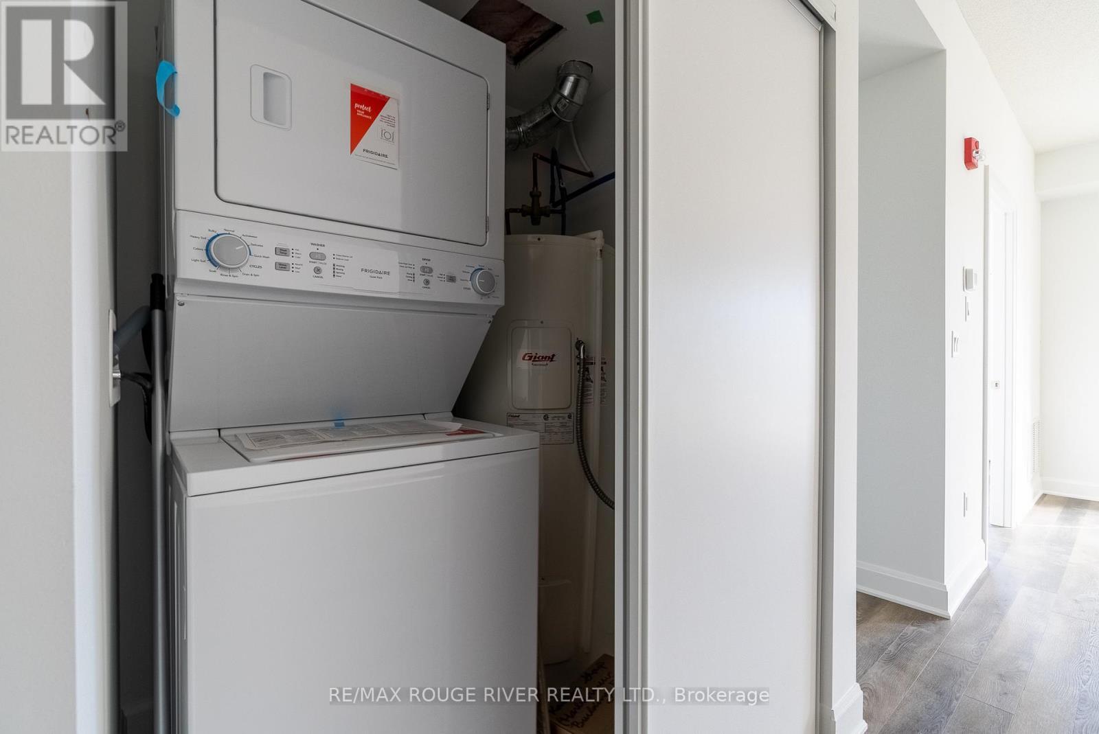 117 - 50 Lakebreeze Drive, Clarington (Newcastle), ON - Indoor Photo Showing Laundry Room