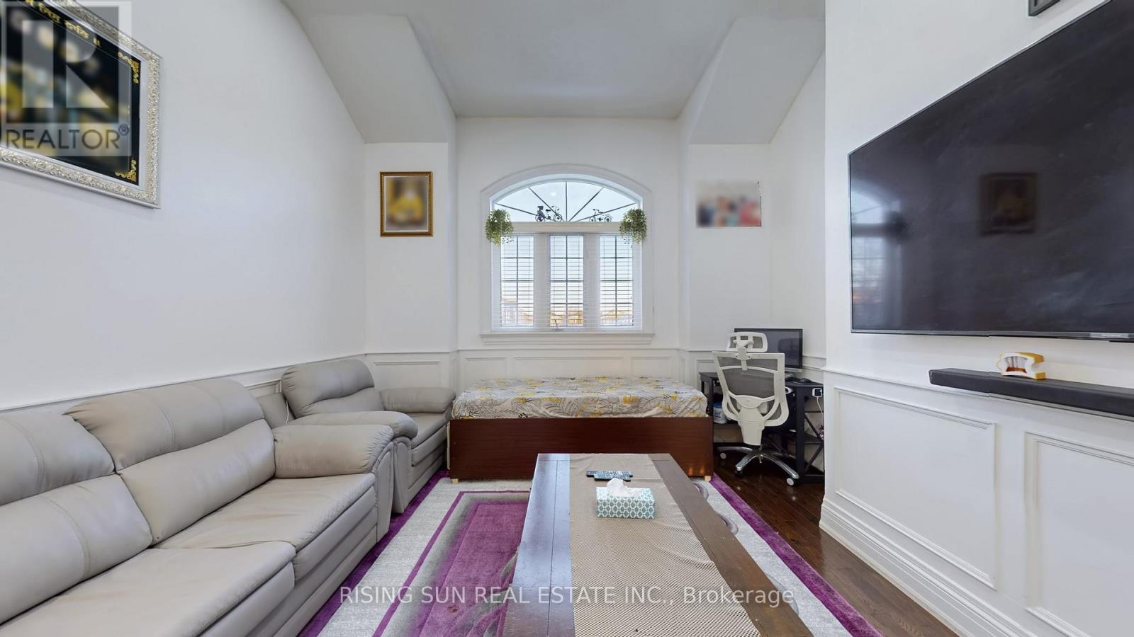 20 Bramoak Crescent, Brampton, ON - Indoor