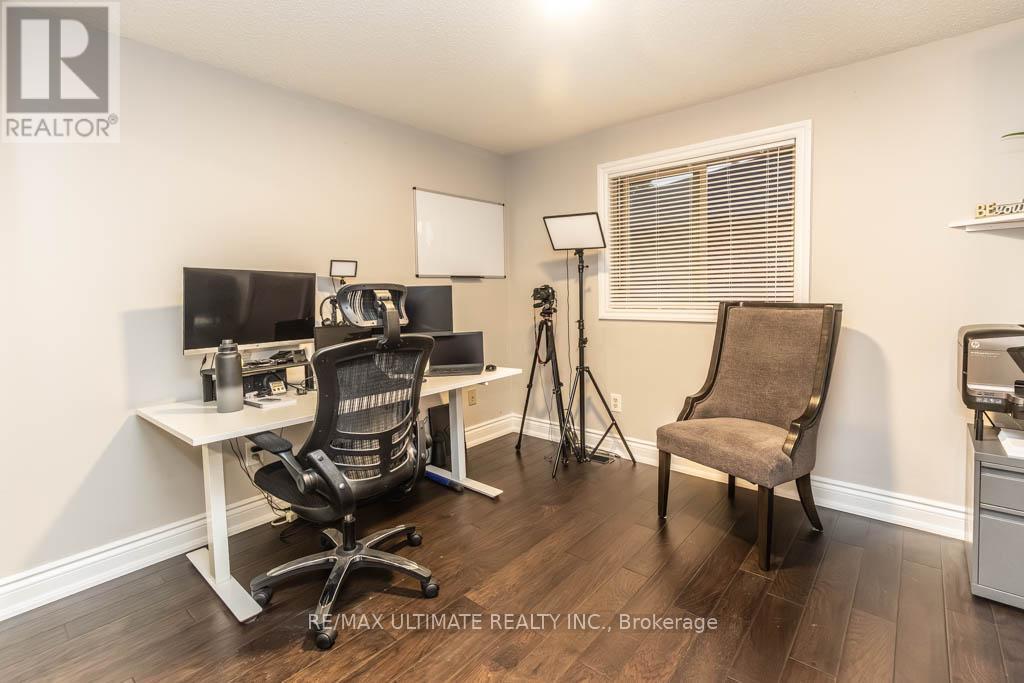 6869 Hickling Crescent, Mississauga, ON - Indoor Photo Showing Office