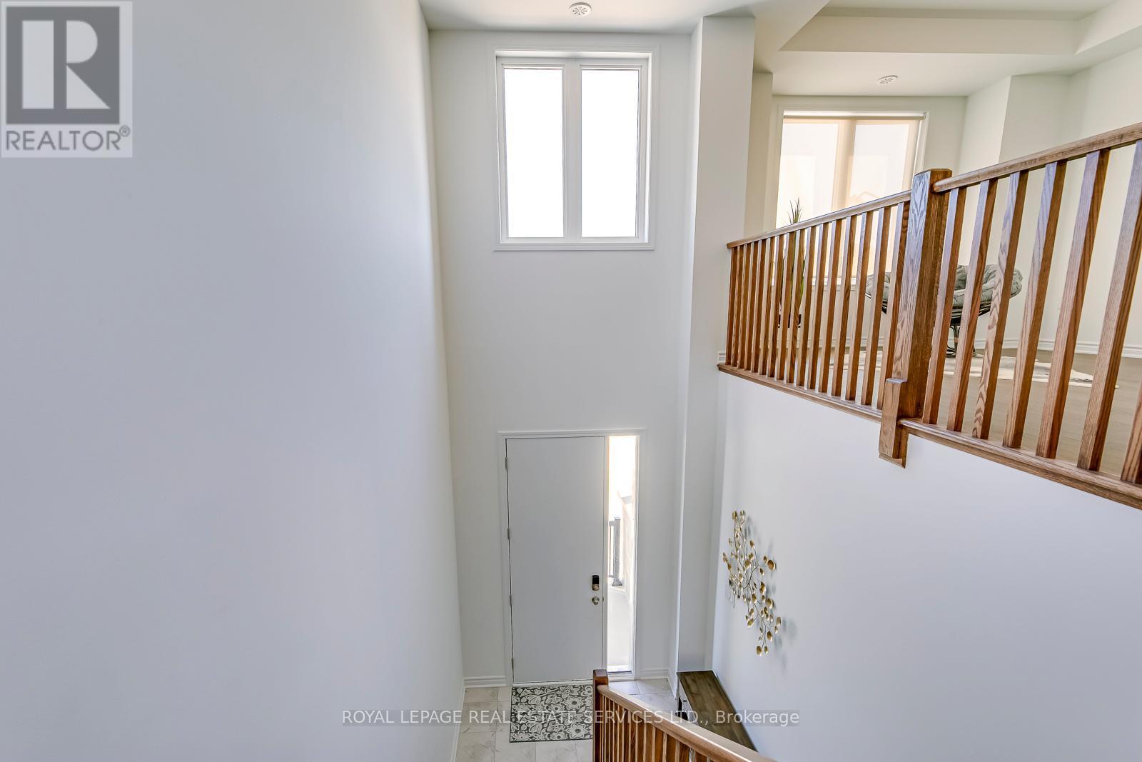 5188 Viola Desmond Drive, Mississauga, ON - Indoor Photo Showing Other Room