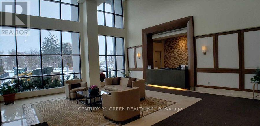 501 - 100 John Street, Brampton, ON - Indoor Photo Showing Other Room