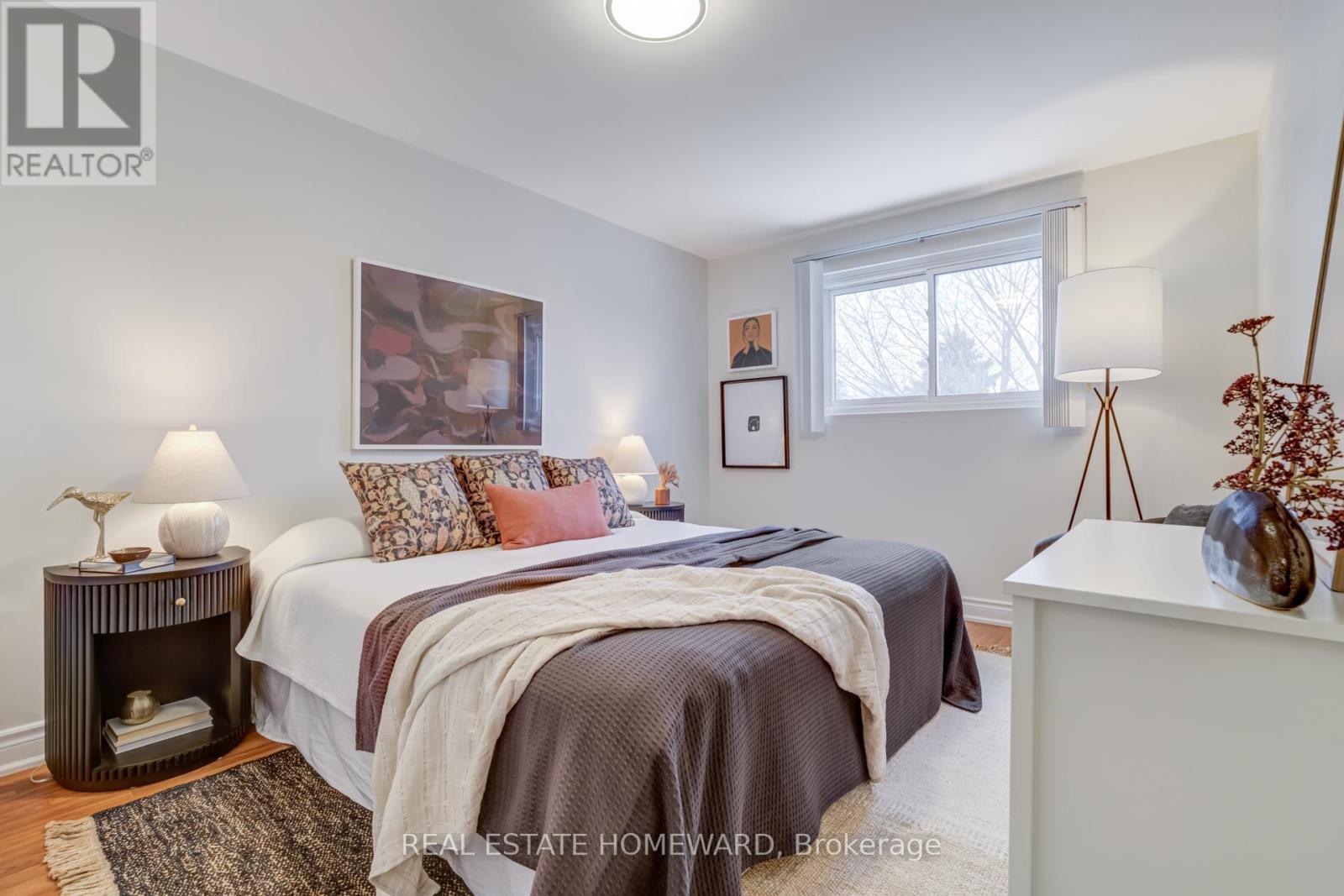 783 Dodsworth Crescent, Mississauga, ON - Indoor Photo Showing Bedroom