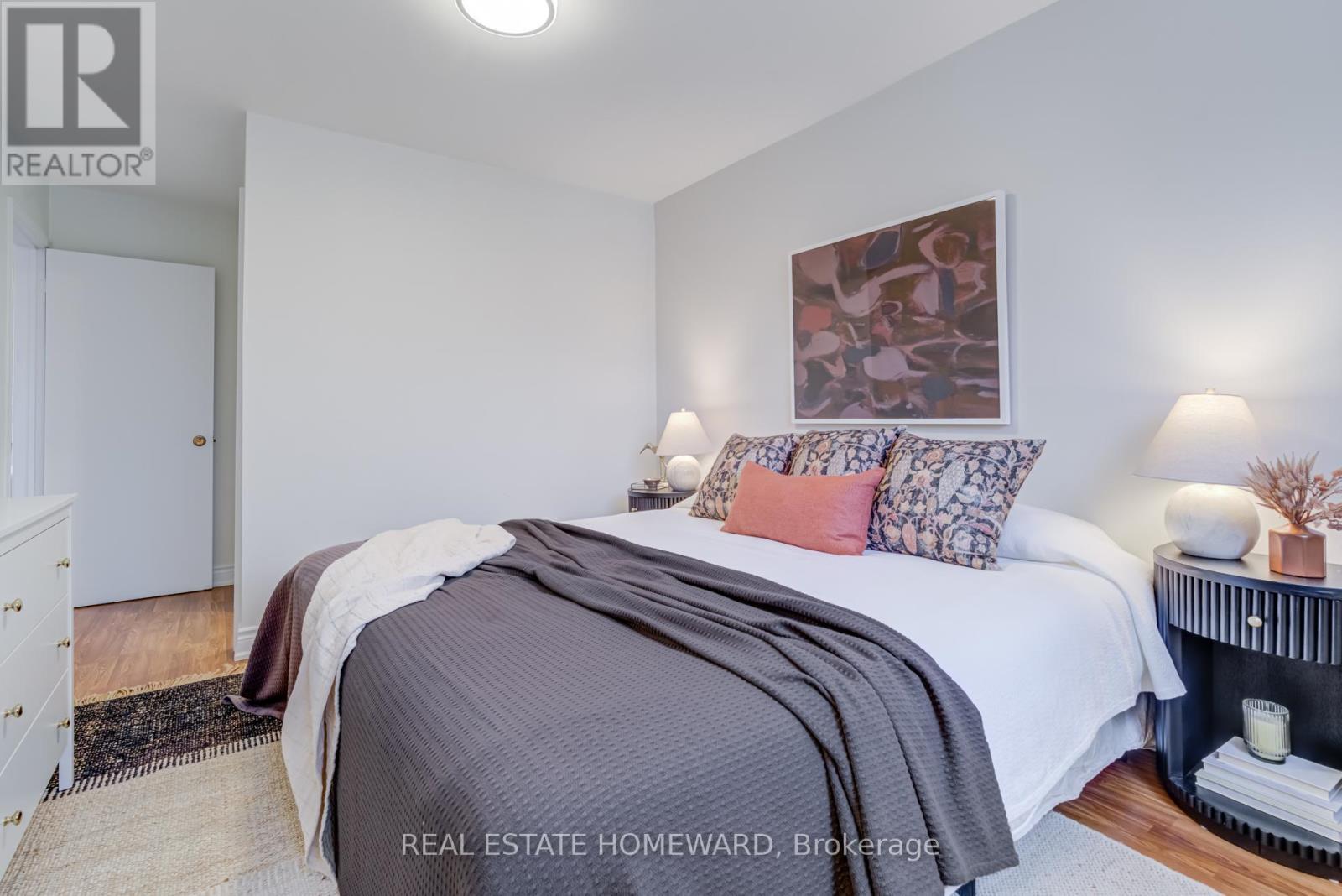 783 Dodsworth Crescent, Mississauga, ON - Indoor Photo Showing Bedroom