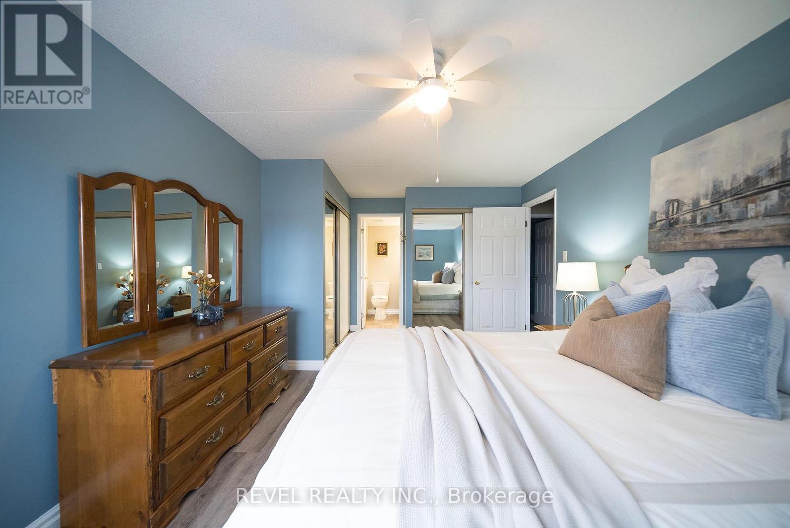 501 - 11 Mill Pond Court, Norfolk, ON - Indoor Photo Showing Bedroom