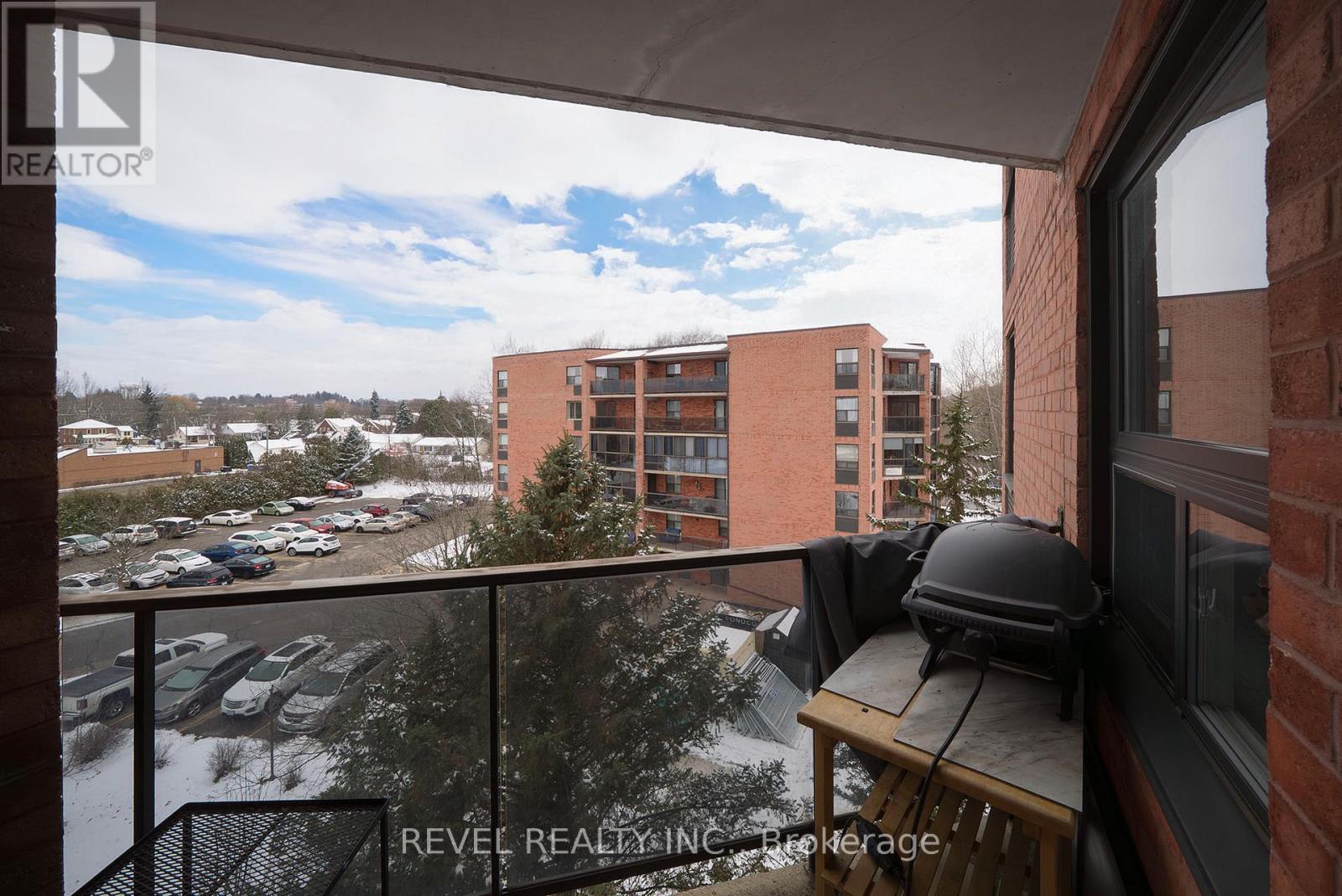 501 - 11 Mill Pond Court, Norfolk, ON - Outdoor With Balcony