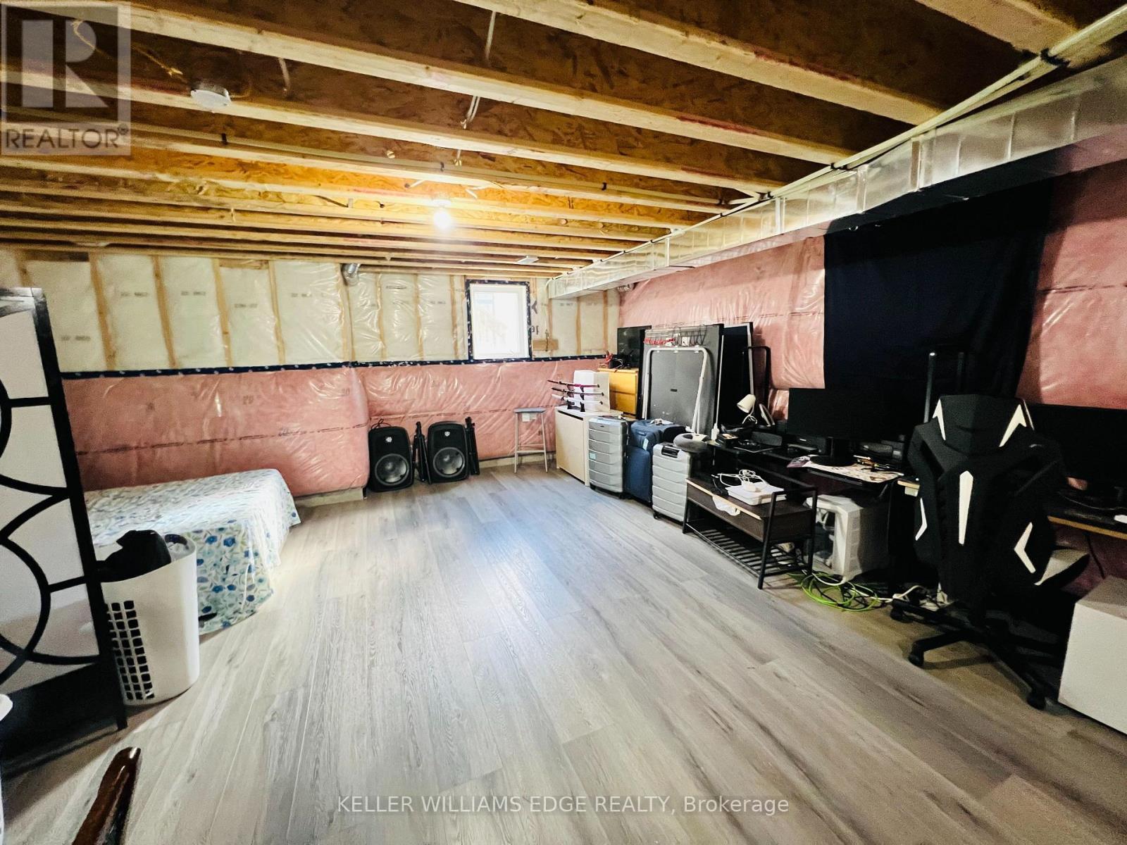 11 Cherry Blossom Heights, Hamilton, ON - Indoor Photo Showing Basement