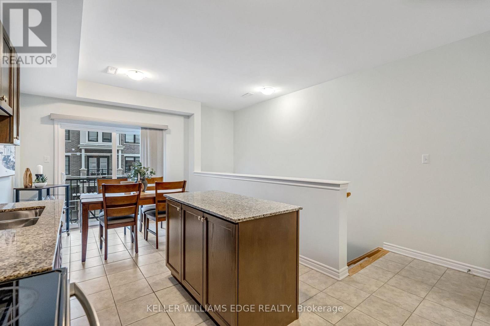 21 - 383 Dundas Street E, Hamilton, ON - Indoor Photo Showing Other Room