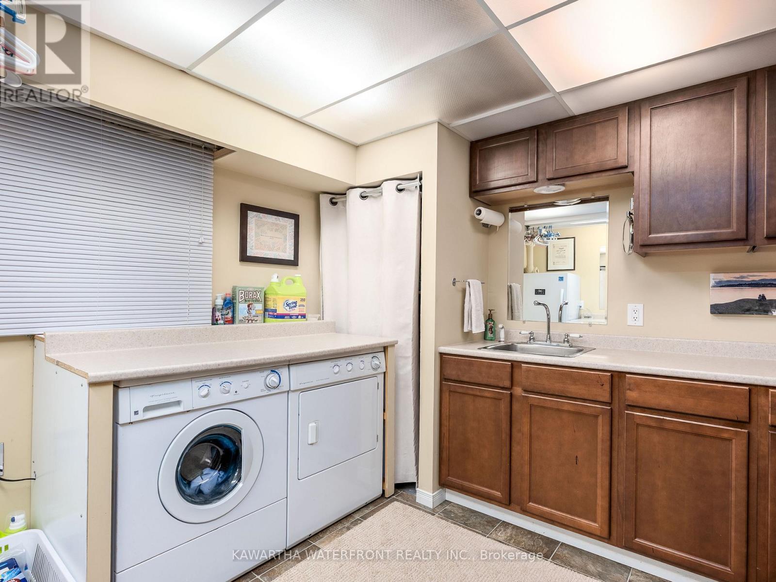 Laundry Room - 48 Maple Avenue, Kawartha Lakes (Bexley), ON - Indoor Photo Showing Laundry Room