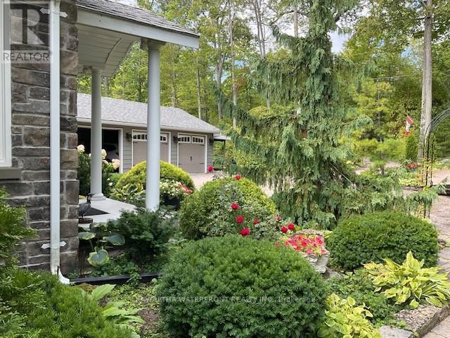 Gardens - 48 Maple Avenue, Kawartha Lakes (Bexley), ON - Outdoor
