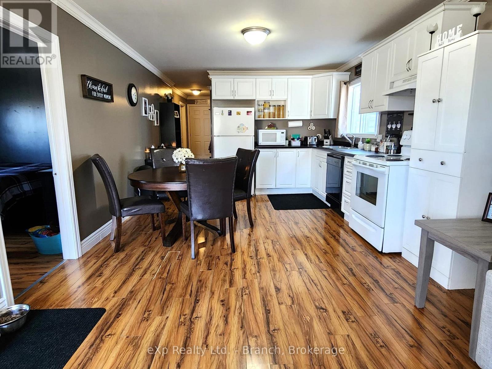 13 Main Street, Kirkland Lake (Kl & Area), ON - Indoor Photo Showing Other Room