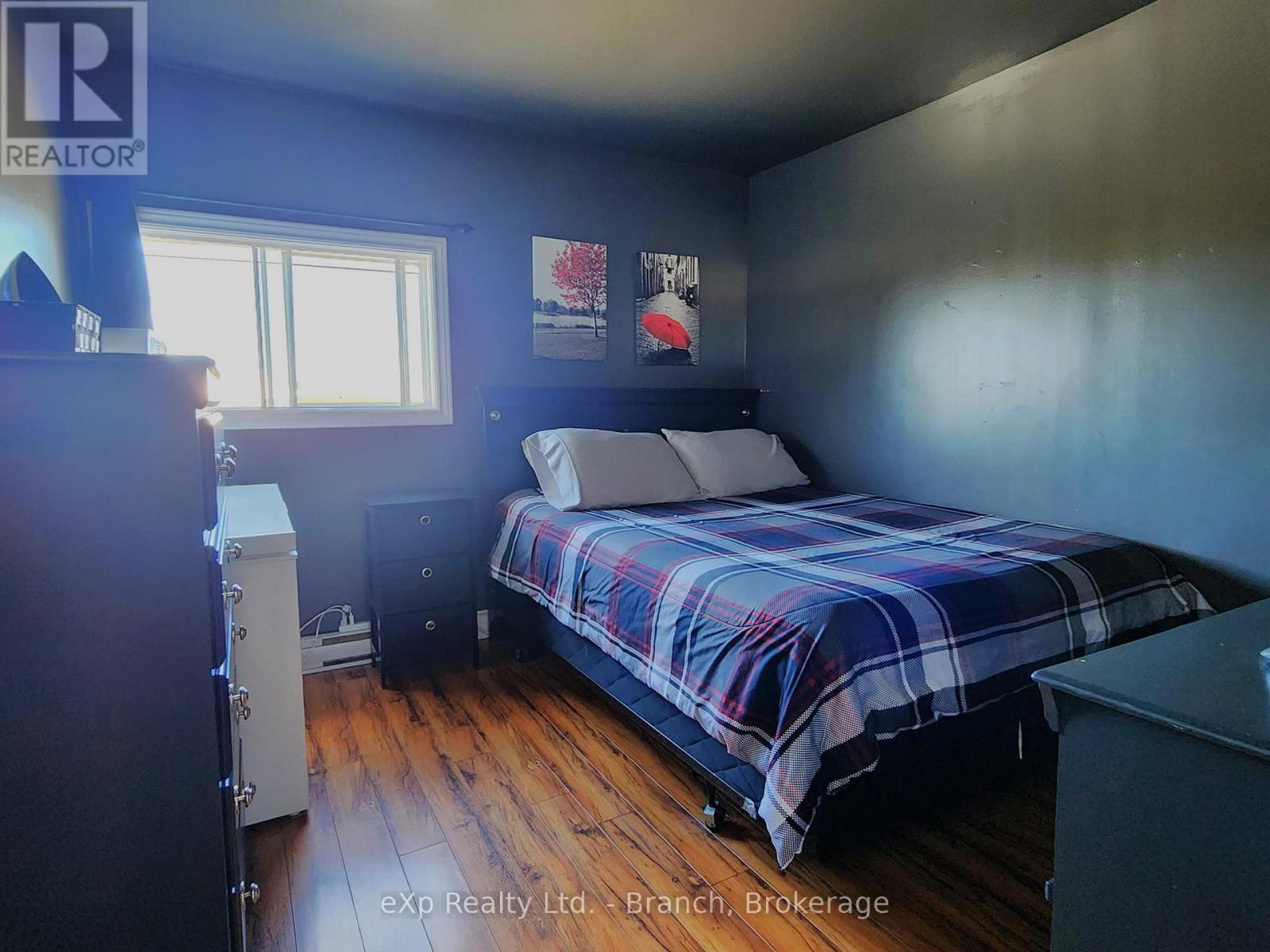 13 Main Street, Kirkland Lake (Kl & Area), ON - Indoor Photo Showing Bedroom