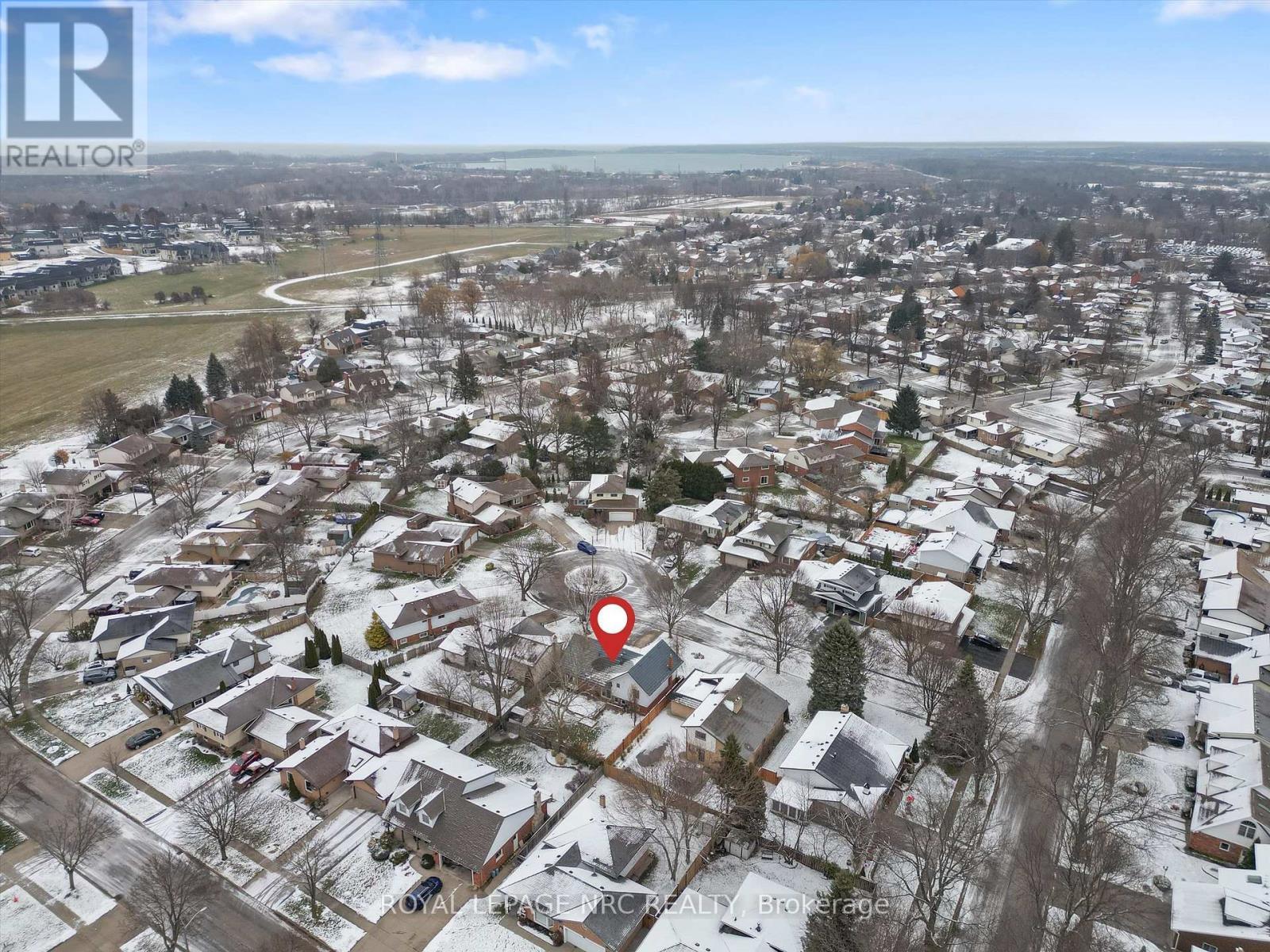 2821 Solar Crescent, Niagara Falls (Stamford), ON - Outdoor With View