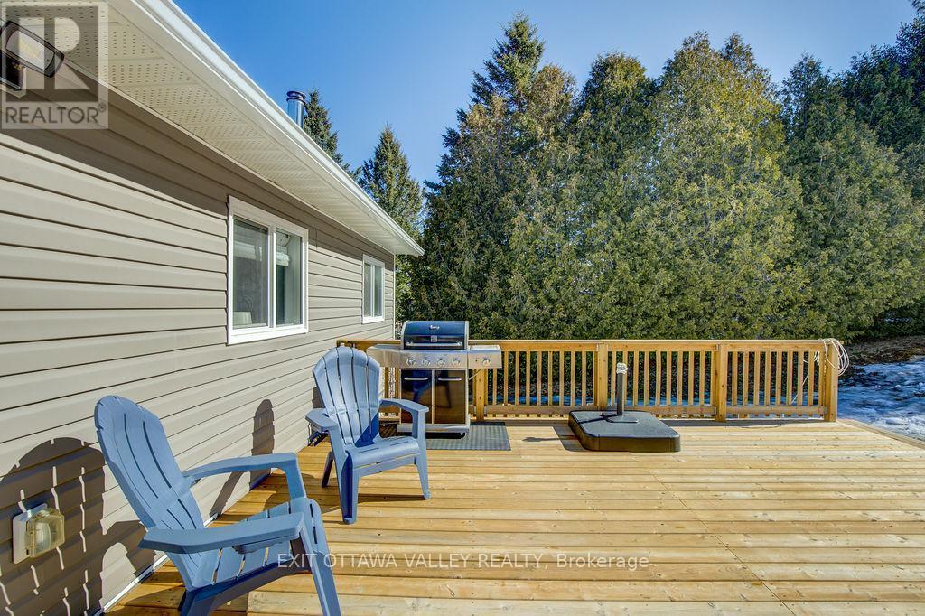 39090 Combermere Road, Madawaska Valley, ON - Outdoor With Deck Patio Veranda