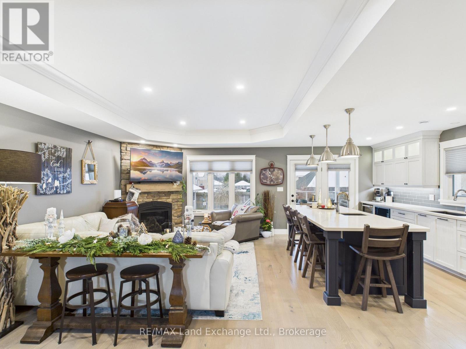 756 Reynolds Drive, Kincardine, ON - Indoor