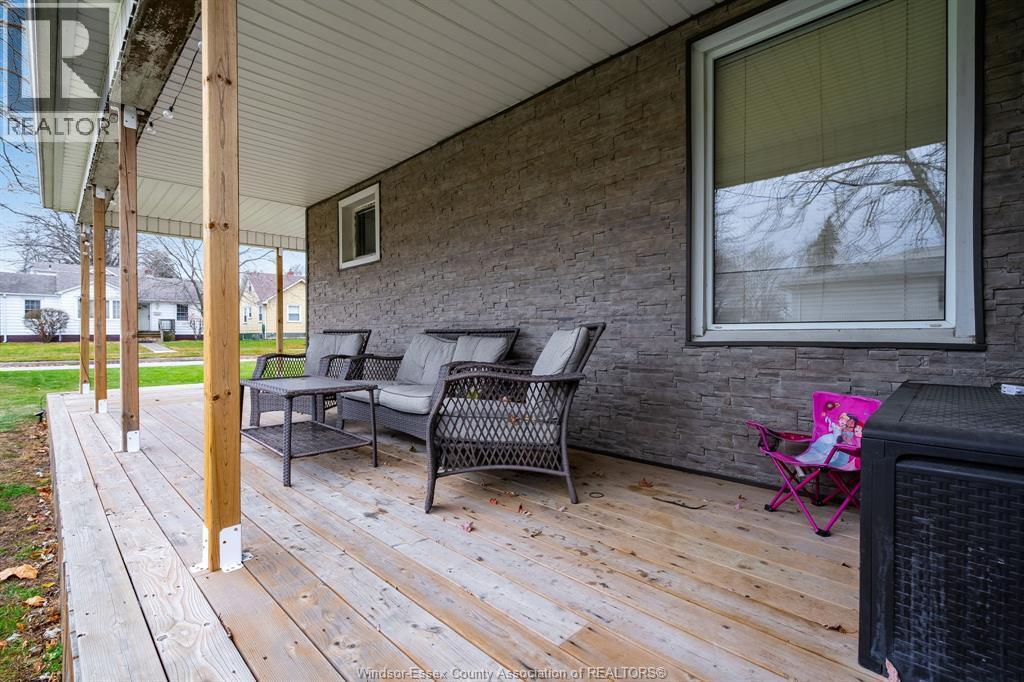 20 Churchill Ave, Leamington, ON - Outdoor With Deck Patio Veranda With Exterior