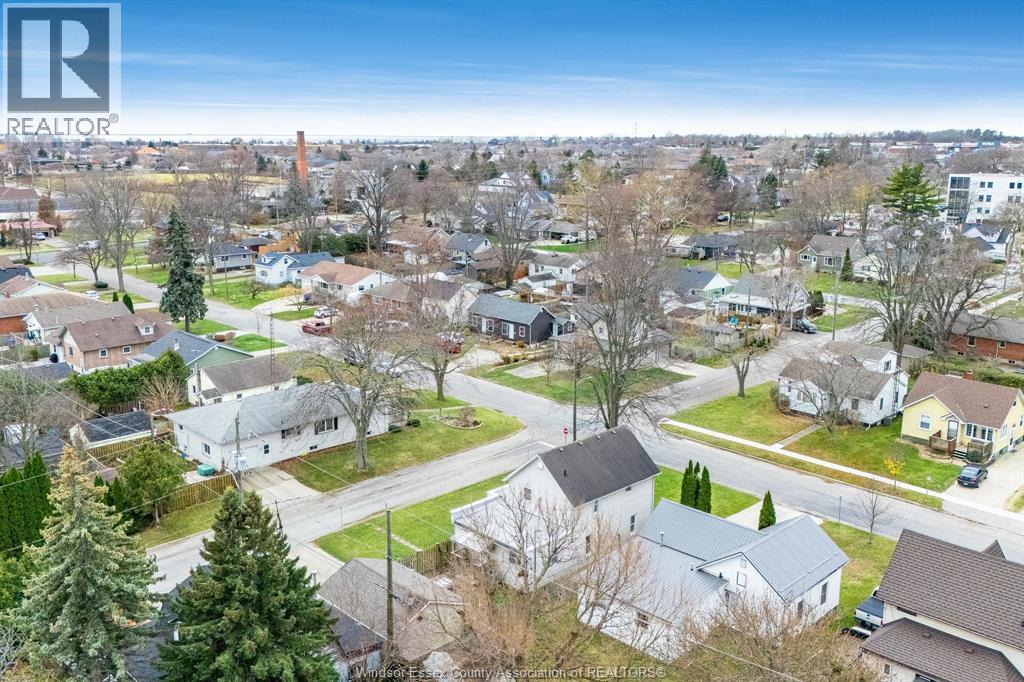 20 Churchill Ave, Leamington, ON - Outdoor With View