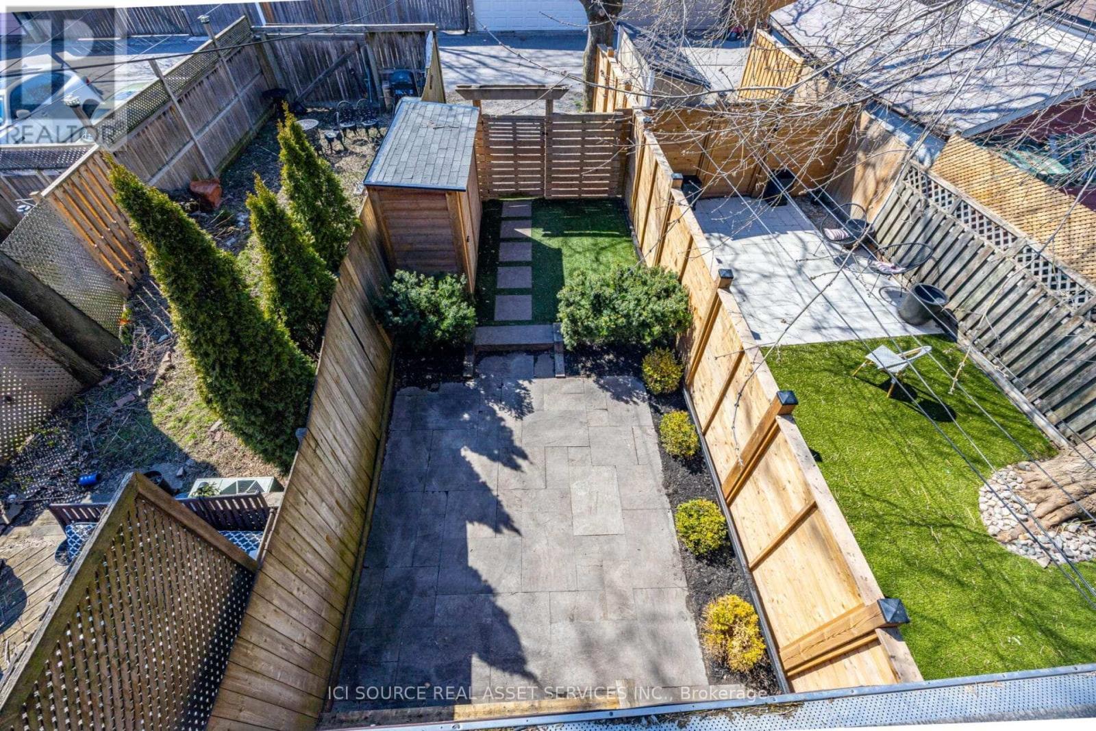 Main - 24 Pape Avenue, Toronto, ON - Outdoor