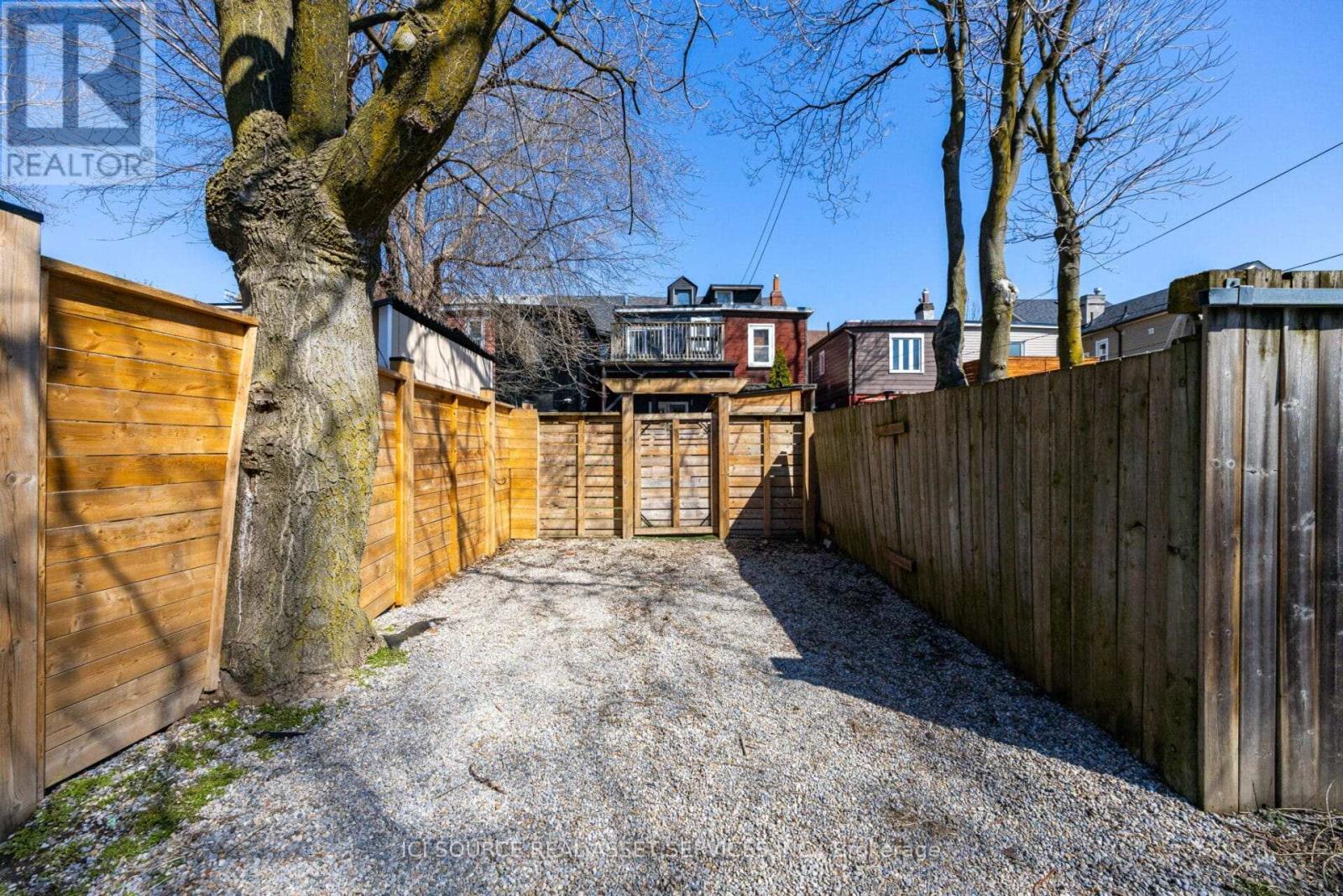 Main - 24 Pape Avenue, Toronto, ON - Outdoor