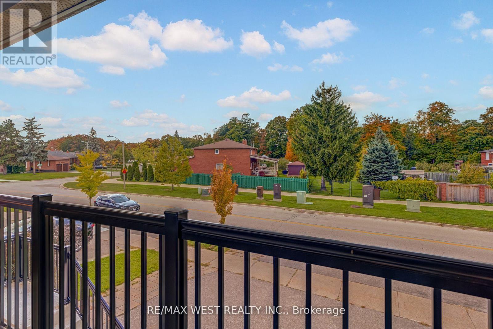 101 Tall Grass Trail, Vaughan, ON - Outdoor With Balcony