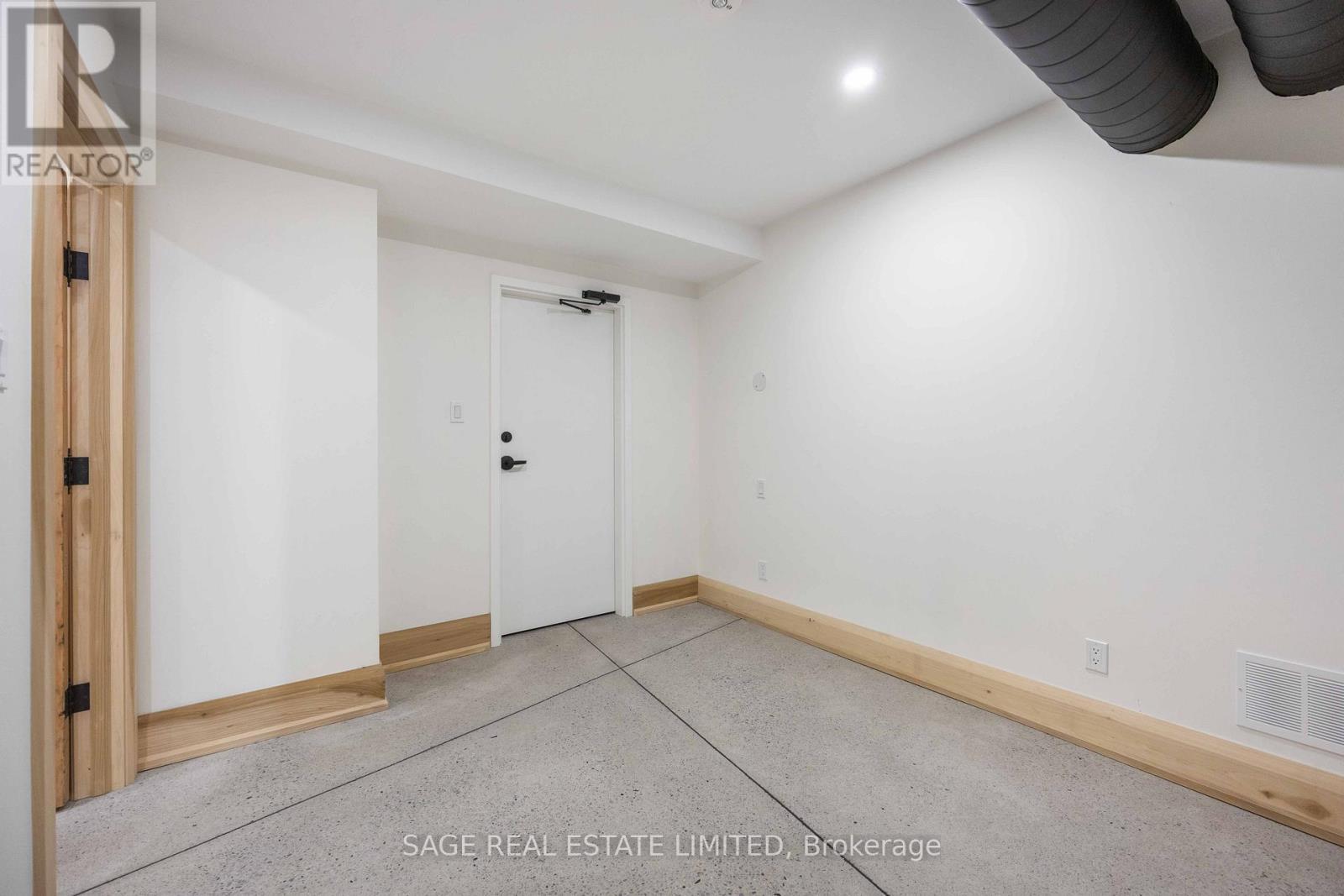 Lower - 67 Shannon Street, Toronto, ON - Indoor Photo Showing Other Room