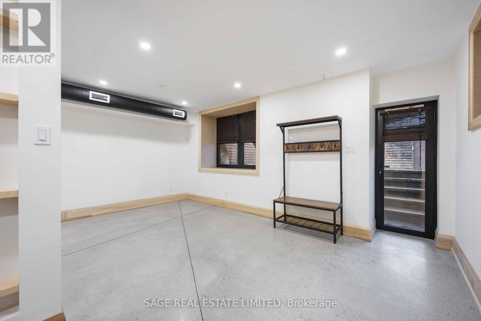 Lower - 67 Shannon Street, Toronto, ON - Indoor Photo Showing Other Room