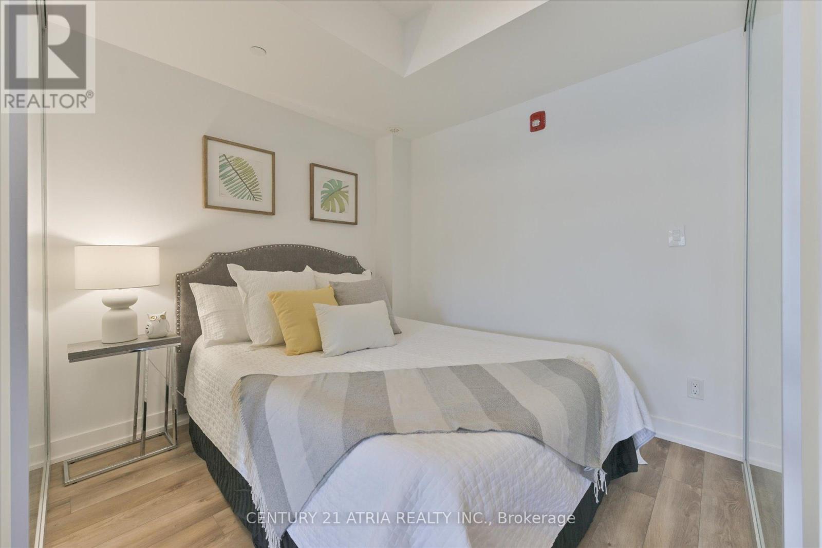 111 - 2100 Bridletowne Circle, Toronto, ON - Indoor Photo Showing Bedroom