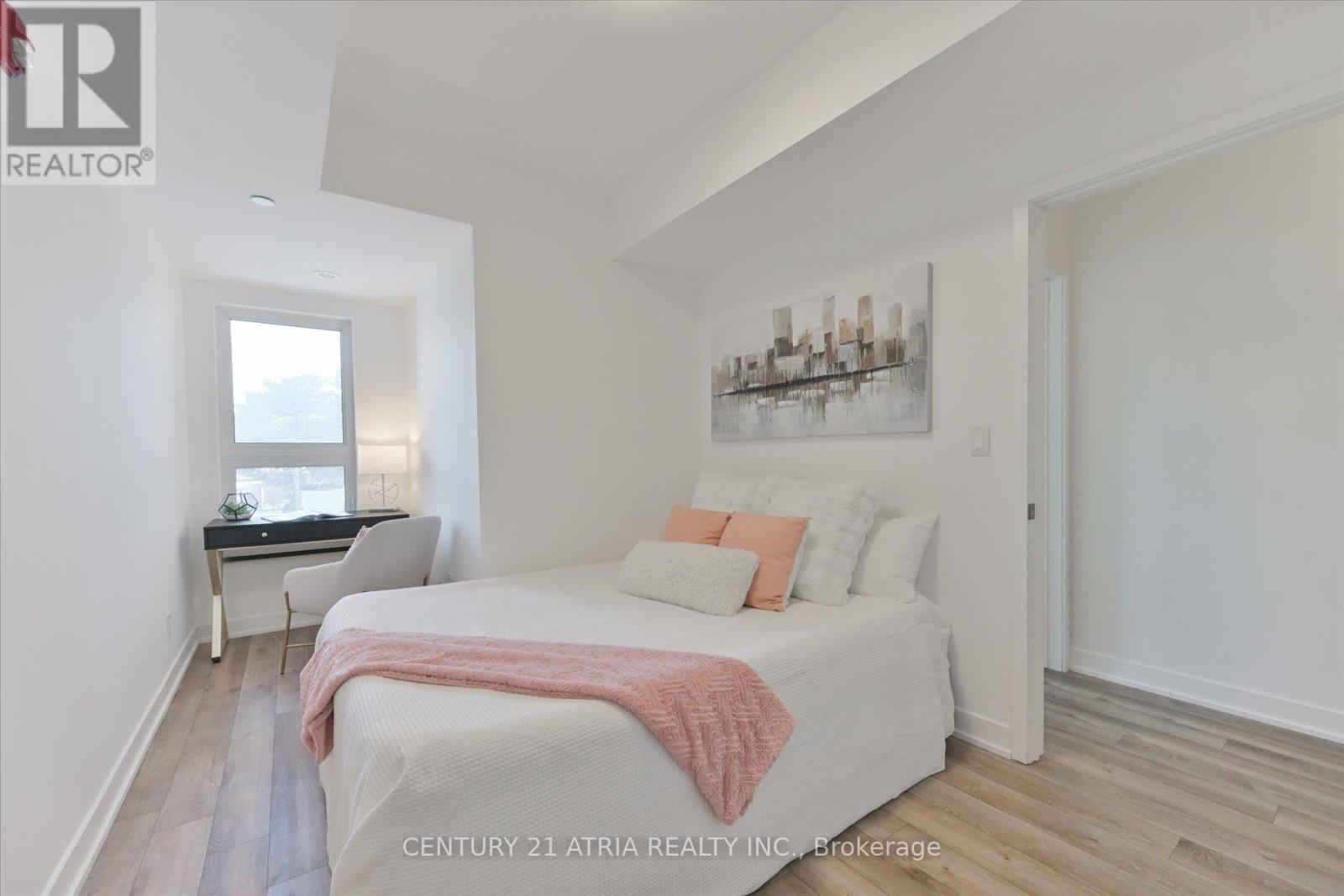 111 - 2100 Bridletowne Circle, Toronto, ON - Indoor Photo Showing Bedroom