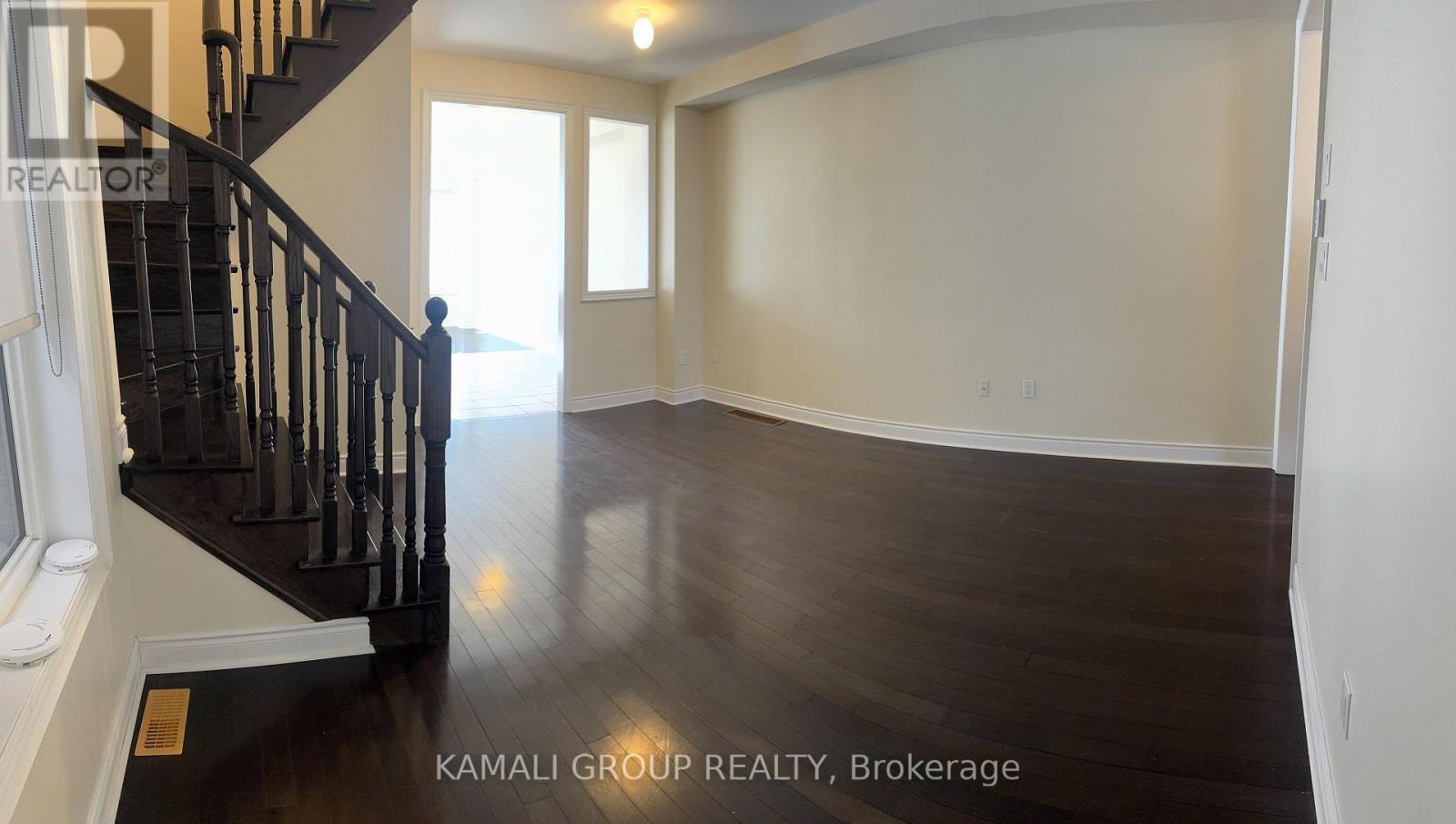 135 Lindbergh Drive, Vaughan, ON - Indoor Photo Showing Other Room