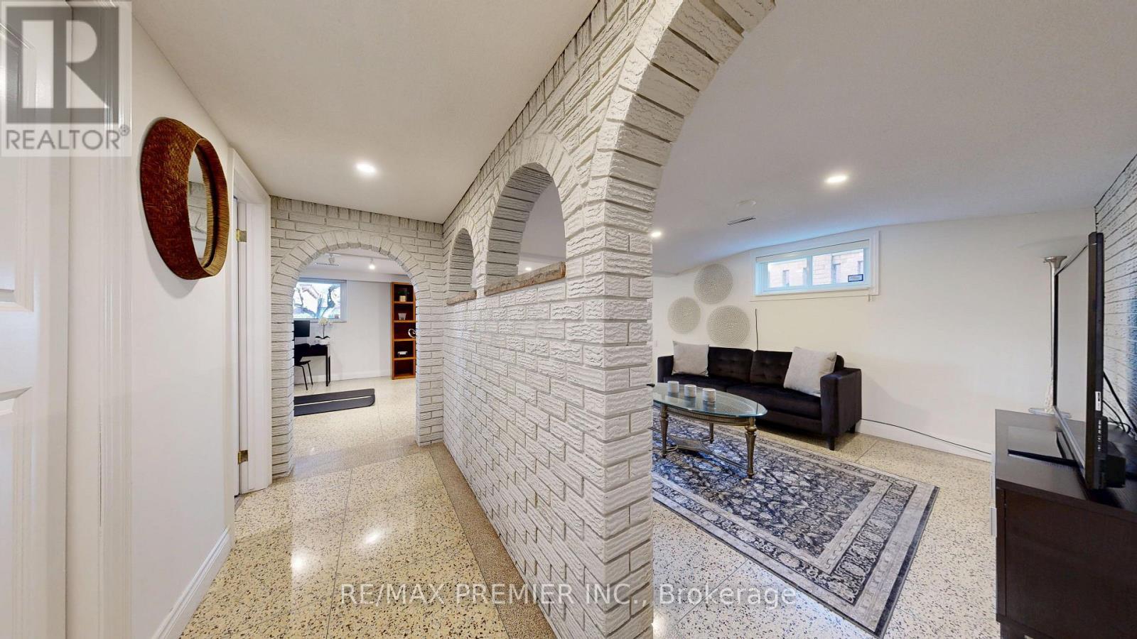 87 Aviemore Drive, Toronto, ON - Indoor Photo Showing Other Room