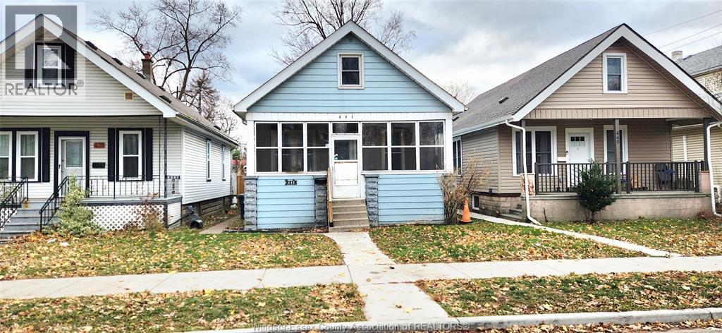441 Ellis Street West, Windsor, ON - Outdoor With Facade